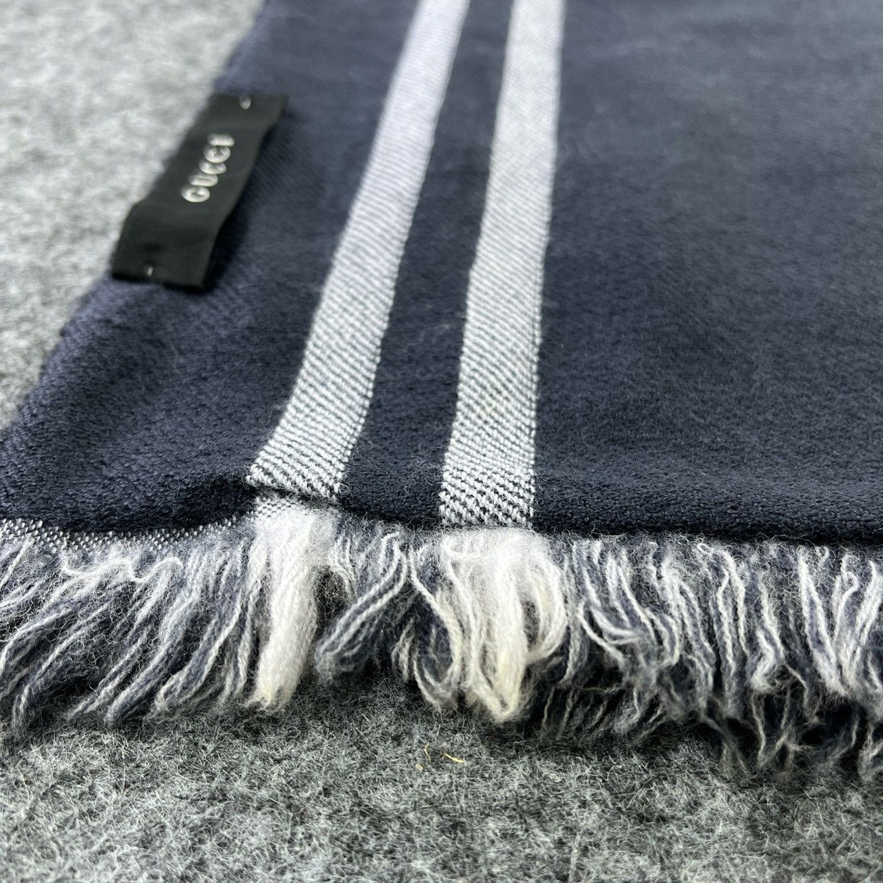 Gucci Gucci Scarf / Muffler / Neckwear T510 Size ONE SIZE - 8 Thumbnail