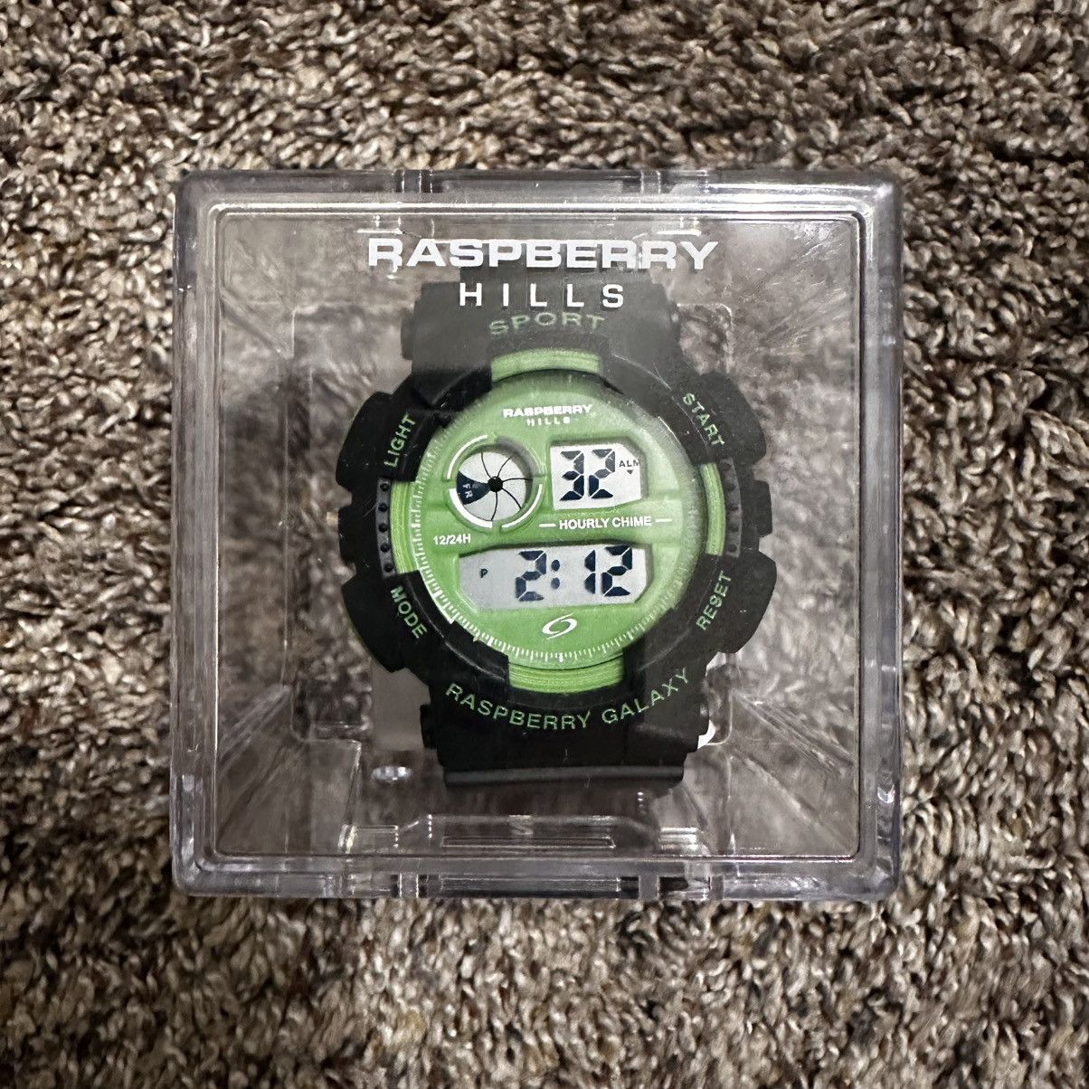The GV Gallery GVGALLERY RASPBERRY HILLS “CASPER WATCH” Size ONE SIZE - 1 Thumbnail