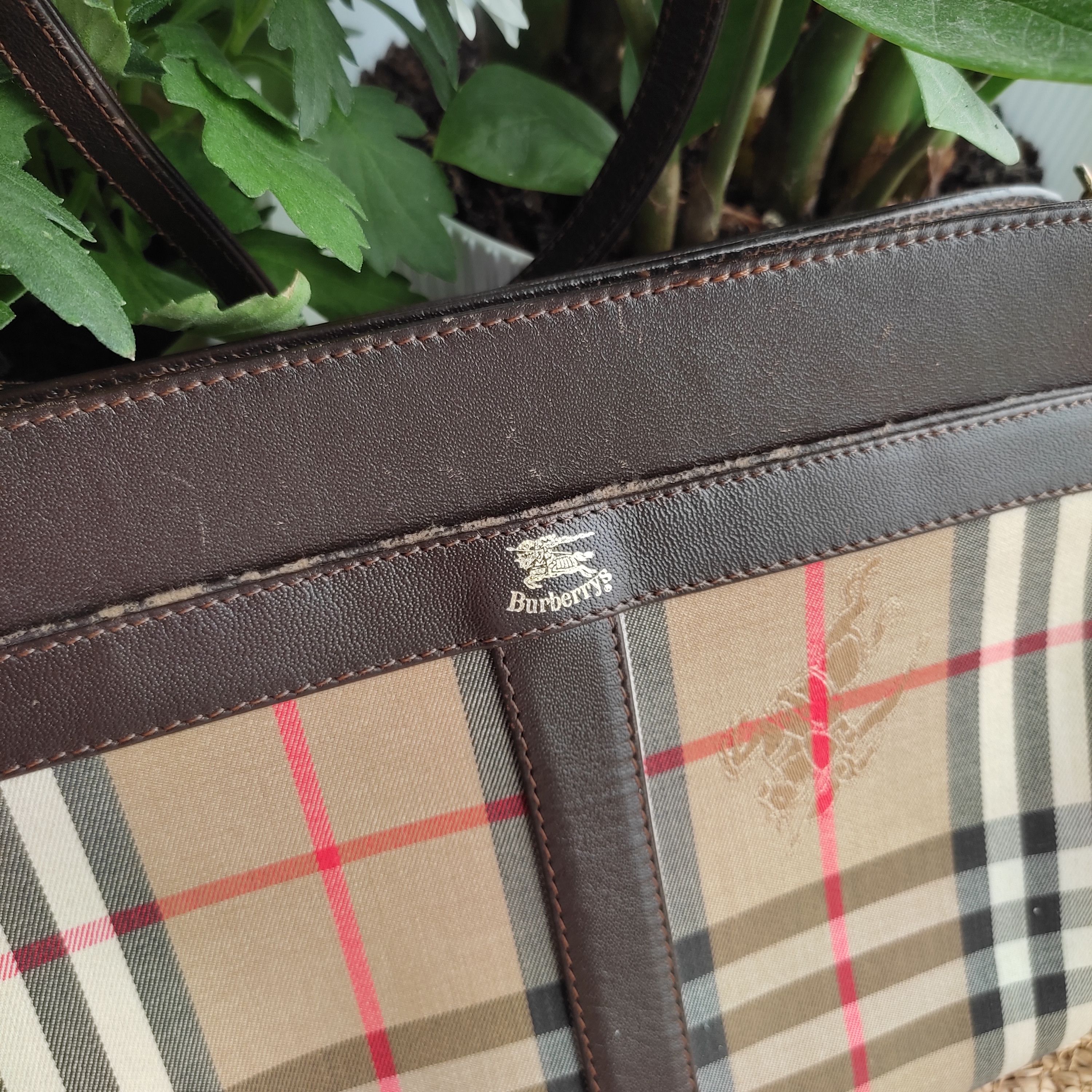 Burberry Burberry Burberrys Front Pocket Zip Crossbody vintage bag Size ONE SIZE - 4 Thumbnail