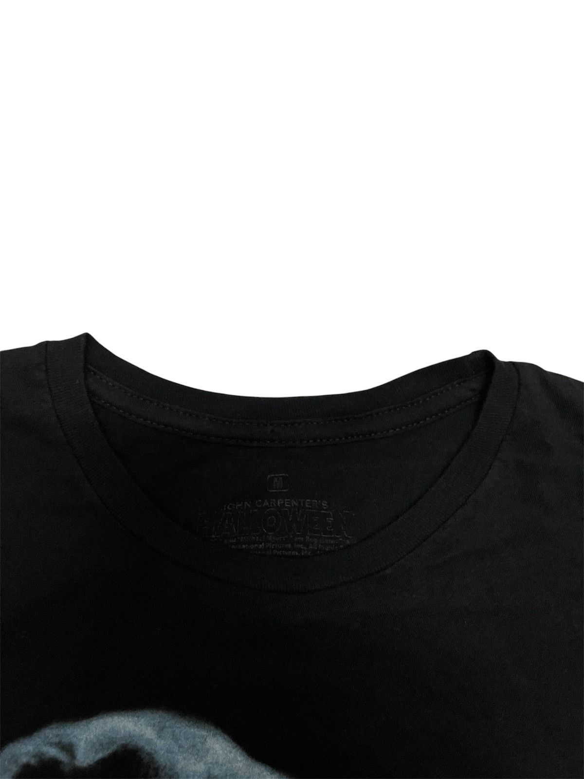 Vintage Y2K John Carpenter’s Halloween Michael Myers Movie Tee Size US M / EU 48-50 / 2 - 5 Thumbnail