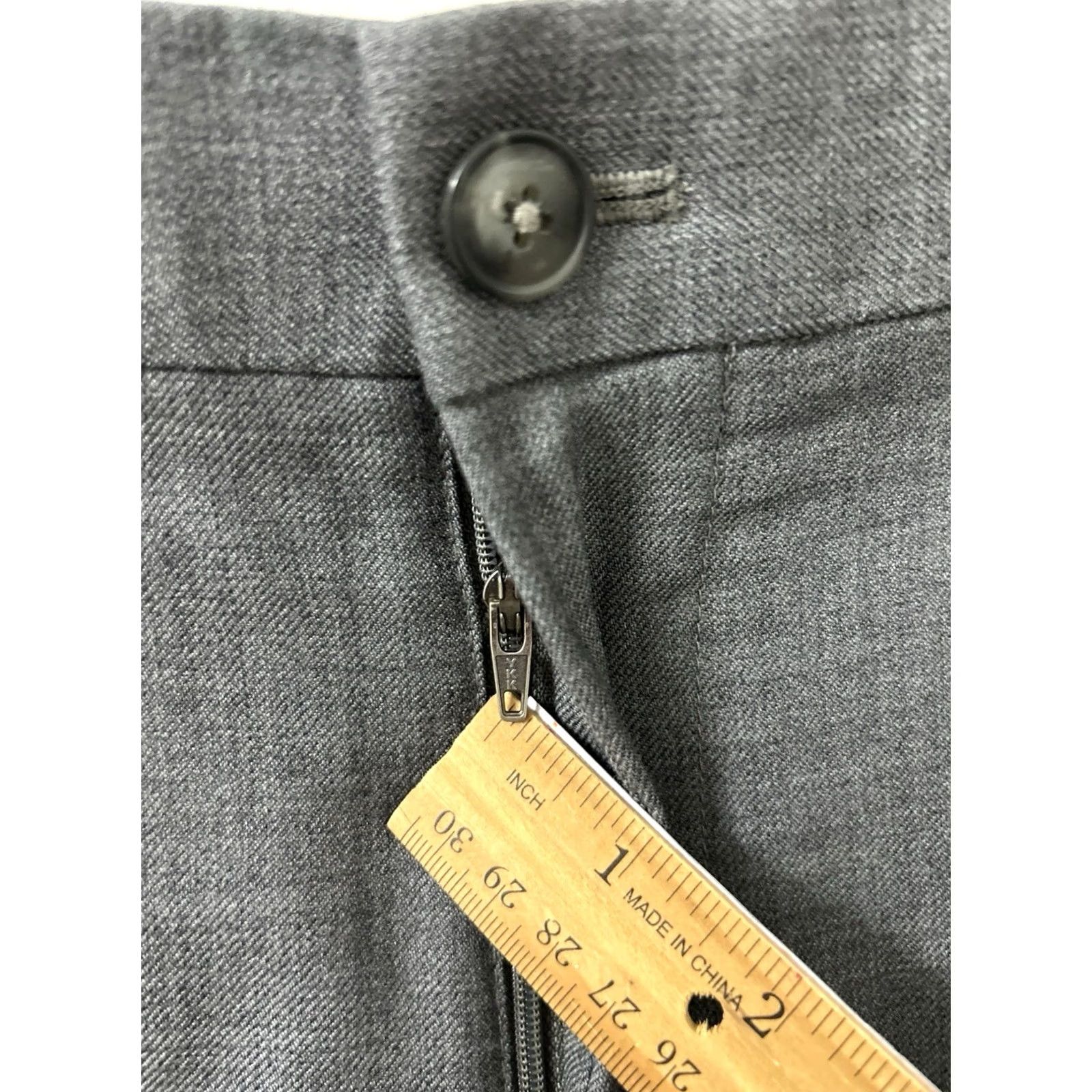 Vintage VINTAGE: No — LL Bean Dress Pants Mens 33x25.5 Gray 100% Wool Classic Fit YKK 267797 Size US 33 - 5 Thumbnail