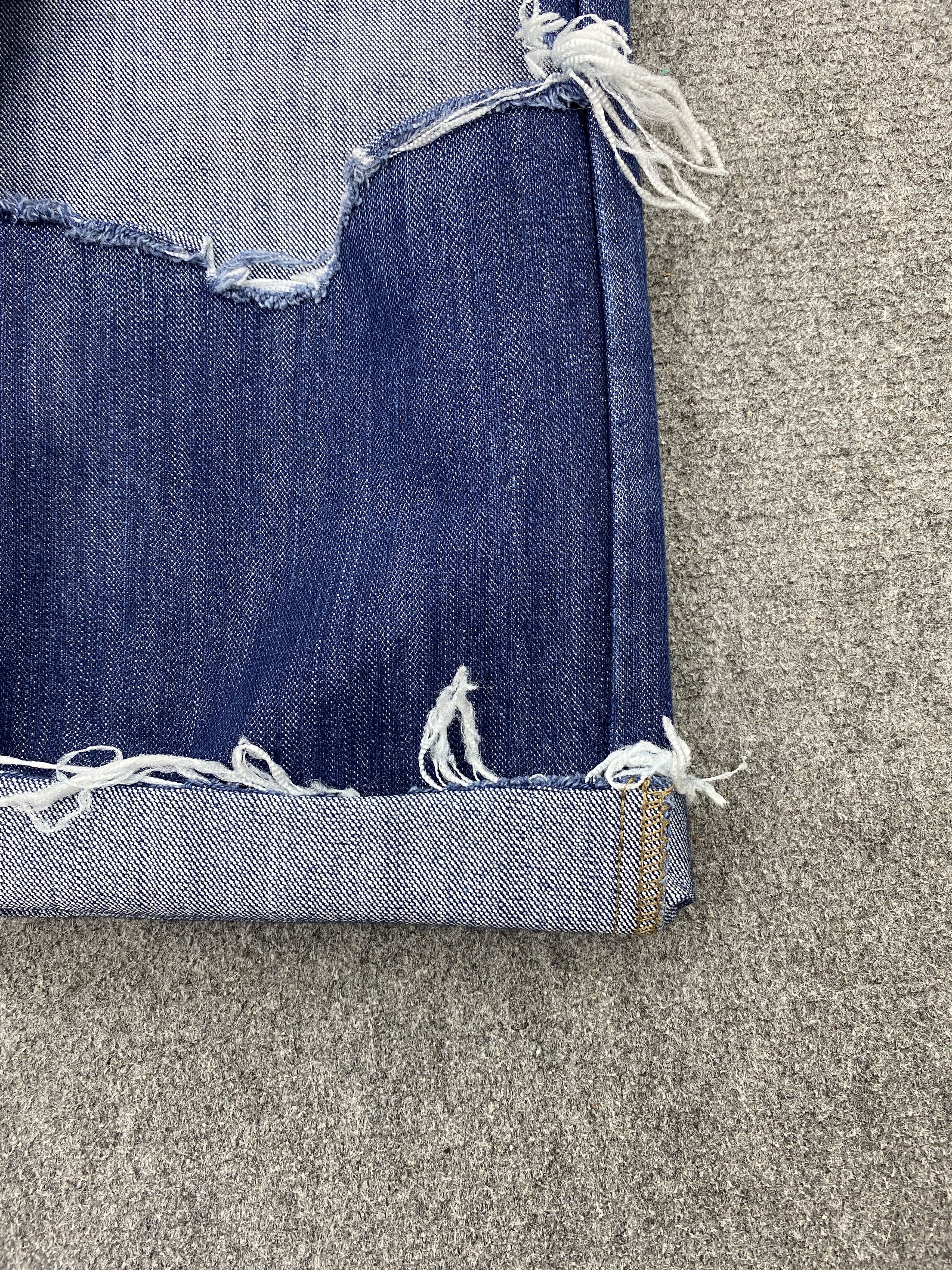 Levi's Vintage Distressed Levis 514 Faded Blue Jeans S0034 Size US 28 / EU 44 - 17 Thumbnail