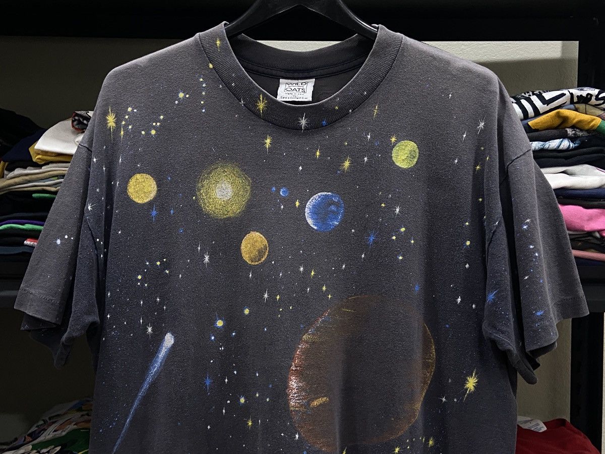 Band Tees × Vintage Vintage 90s Wild Oats Universe Overprint rock Band TShirt Size US XL / EU 56 / 4 - 2 Thumbnail