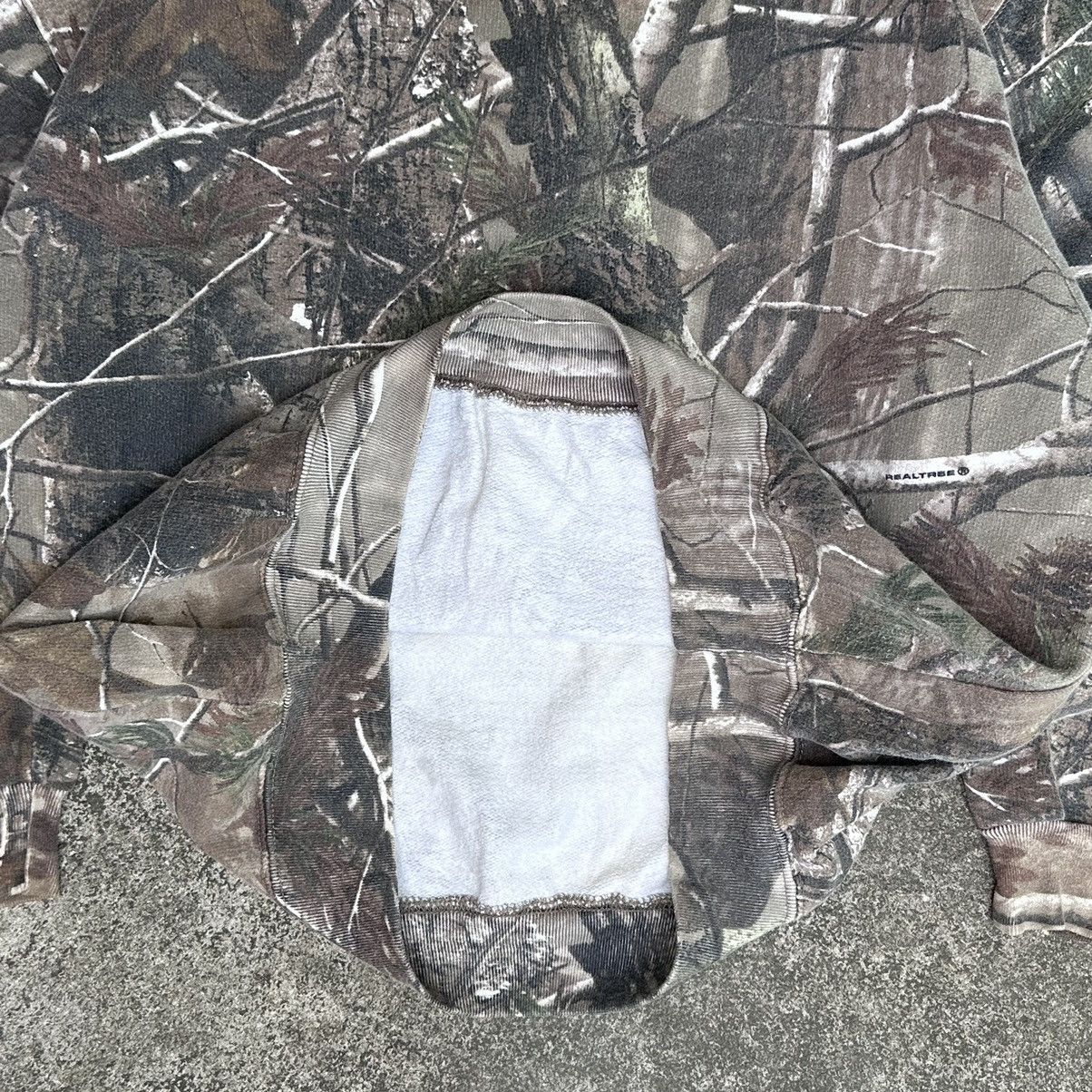 Carhartt Crazy Vintage Carhartt Style Faded Realtree Camo Crewneck Size US S / EU 44-46 / 1 - 7 Thumbnail