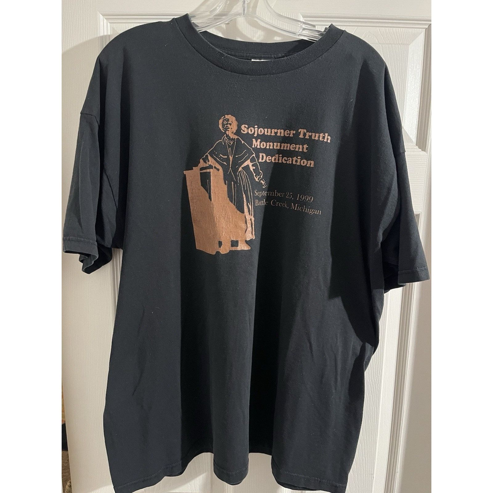 Fruit Of The Loom Vintage Sojourner Truth Monument Shirt Sz XXL Black History Size US XXL / EU 58 / 5 - 1 Thumbnail
