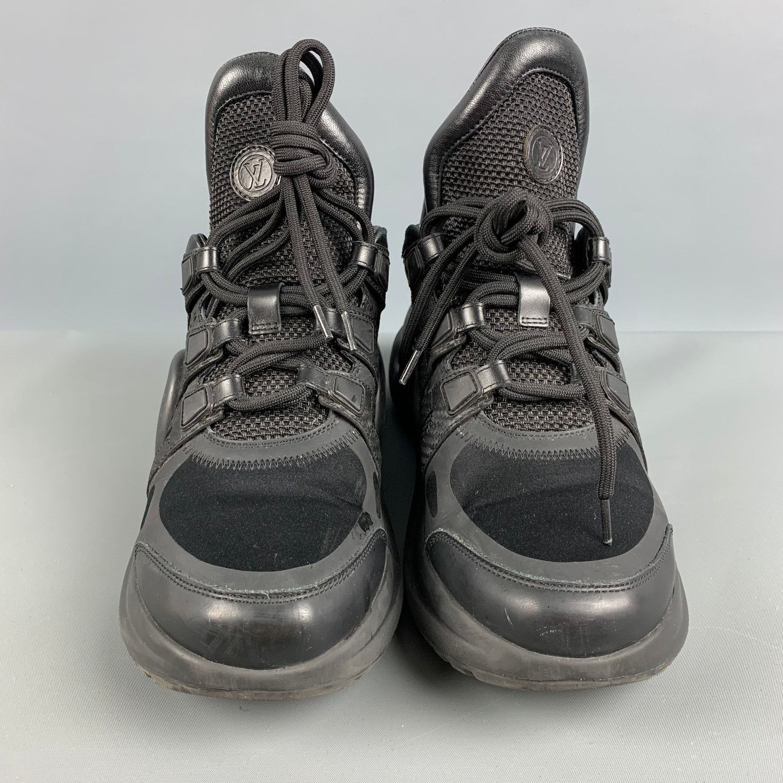Louis Vuitton LOUIS VUITTON Size 10 Black Brown Nylon Leather Sneakers Size US 10 / IT 40 - 4 Thumbnail