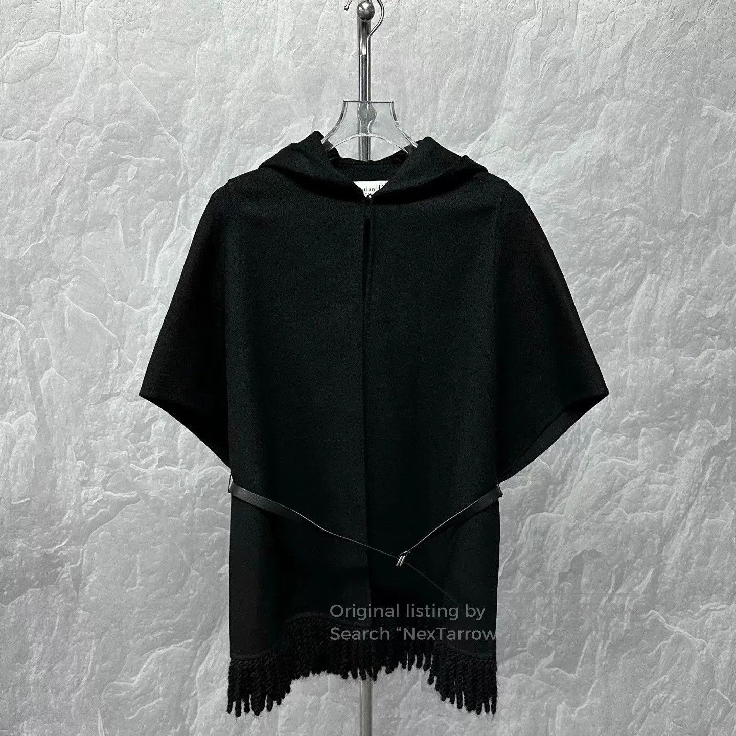 Dior black hooded wool cape by dior. Size XS / US 0-2 / IT 36-38 - 1 Thumbnail