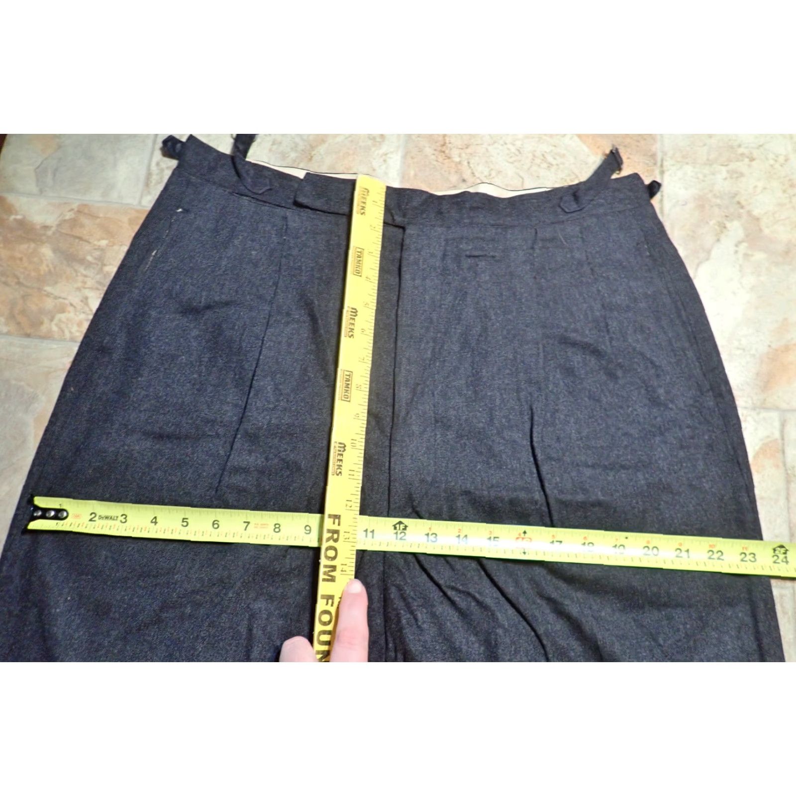 Vintage VINTAGE Rockabilly Black Wool Pleated Pants Pants 36x29 Dress Pants Men 1950s 60s Cuffed Leg Inseam 29 Size 36 Size US 36 / EU 52 - 6 Thumbnail