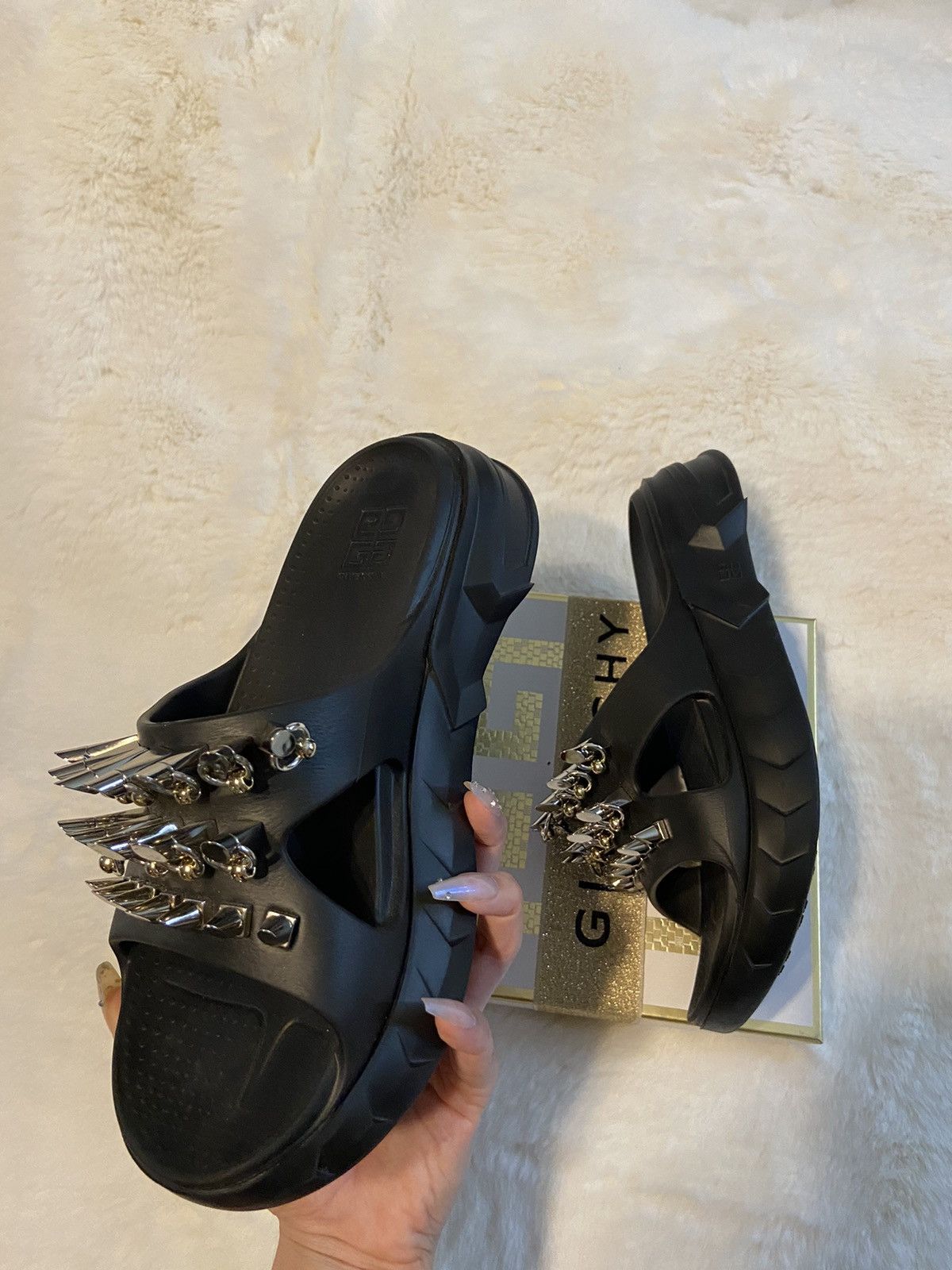 Givenchy Givenchy studded spiked marshmallow sandals Size US 8 / IT 38 - 8 Thumbnail
