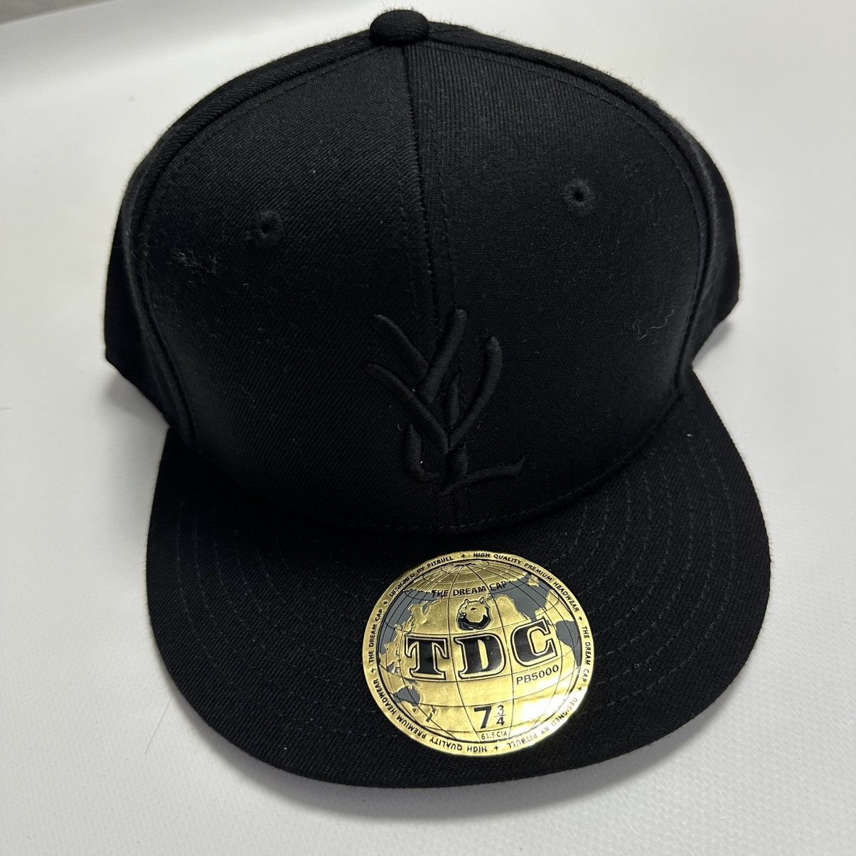 Playboi Carti Playboi Carti YVL Fitted Triple Black 7 3/4🦇 Size ONE SIZE - 2 Thumbnail