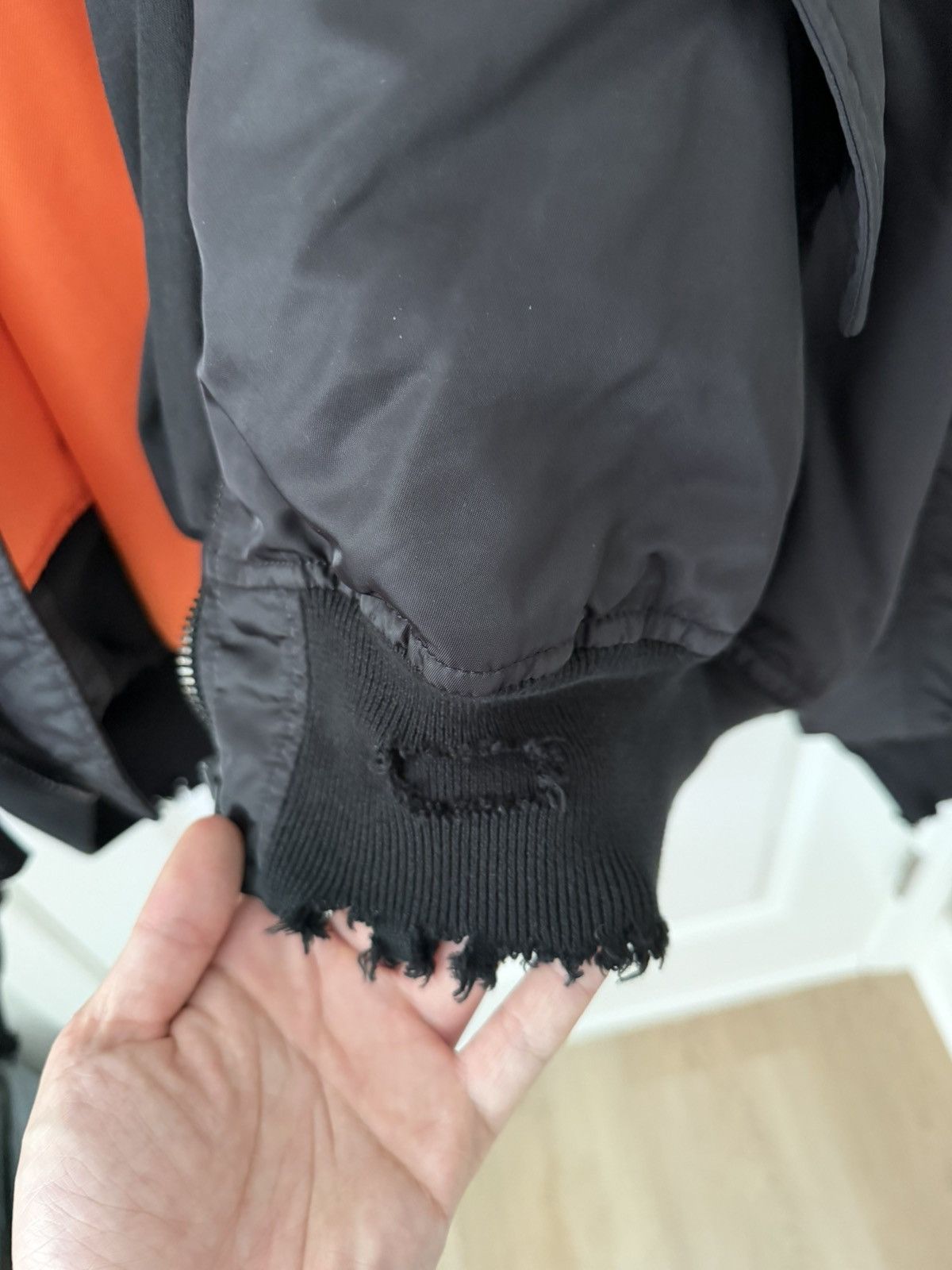 Balenciaga Balenciaga Incognito Bomber Jacket Size US S / EU 44-46 / 1 - 5 Thumbnail