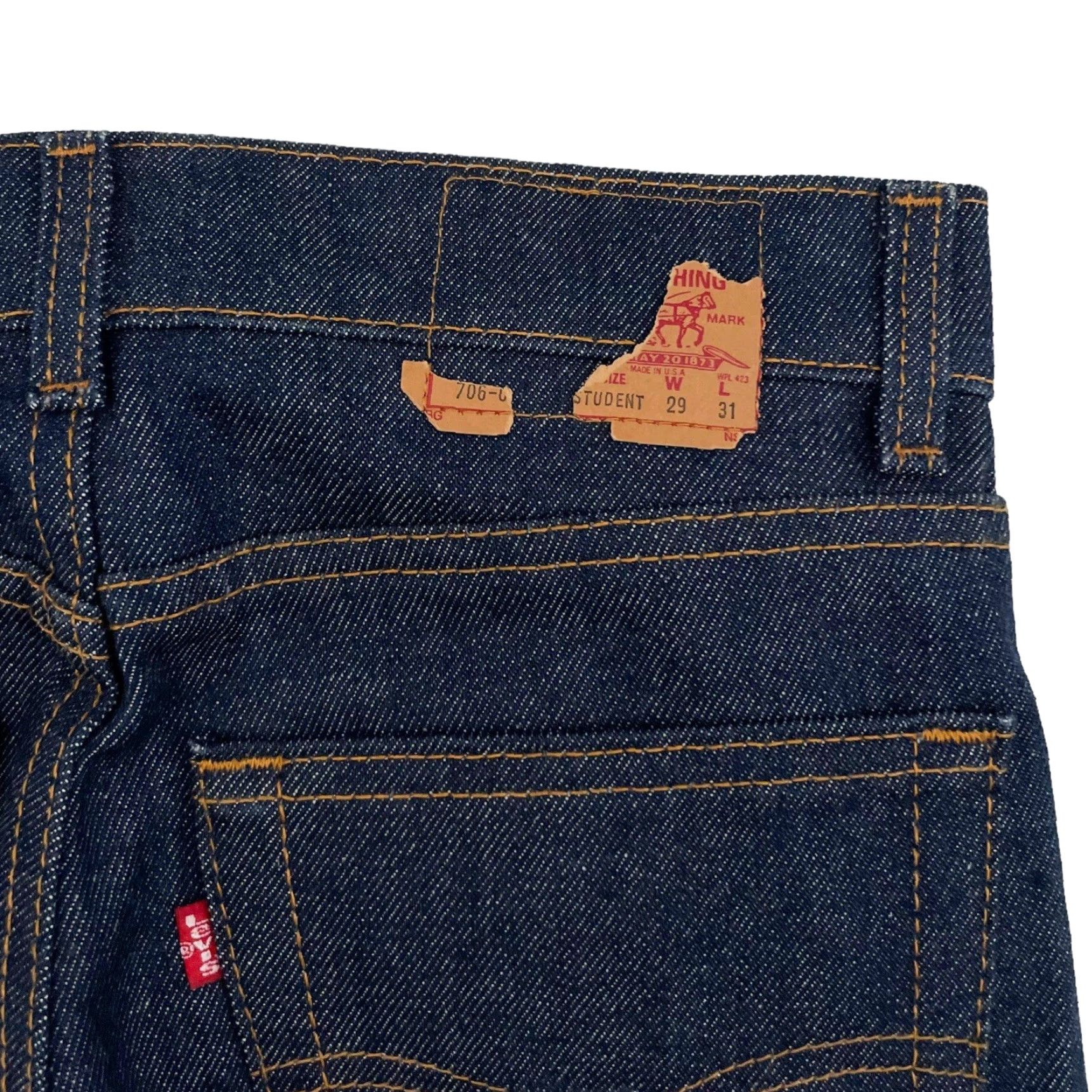 Levi's VINTAGE Levi's Made in USA Raw Denim Student Fit Jeans 29 x 31 Mens Jeans Straight 80s USA Size US 28 / EU 44 - 3 Thumbnail