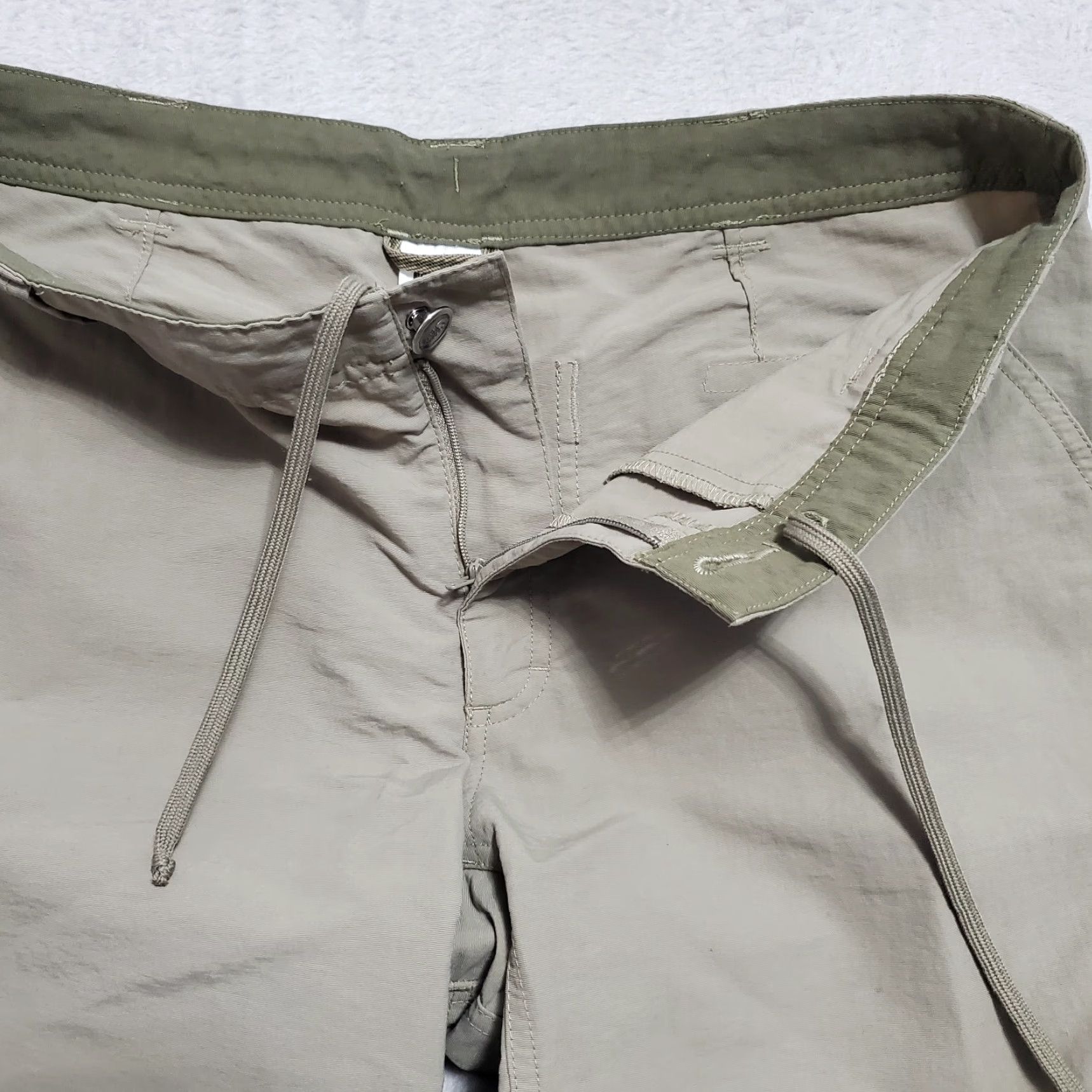 The North Face The North Face Shorts Women 8 Tan 100% Nylon Flat Front Mid Rise Hiking Outdoor Size 30" / US 8 / IT 44 - 5 Thumbnail