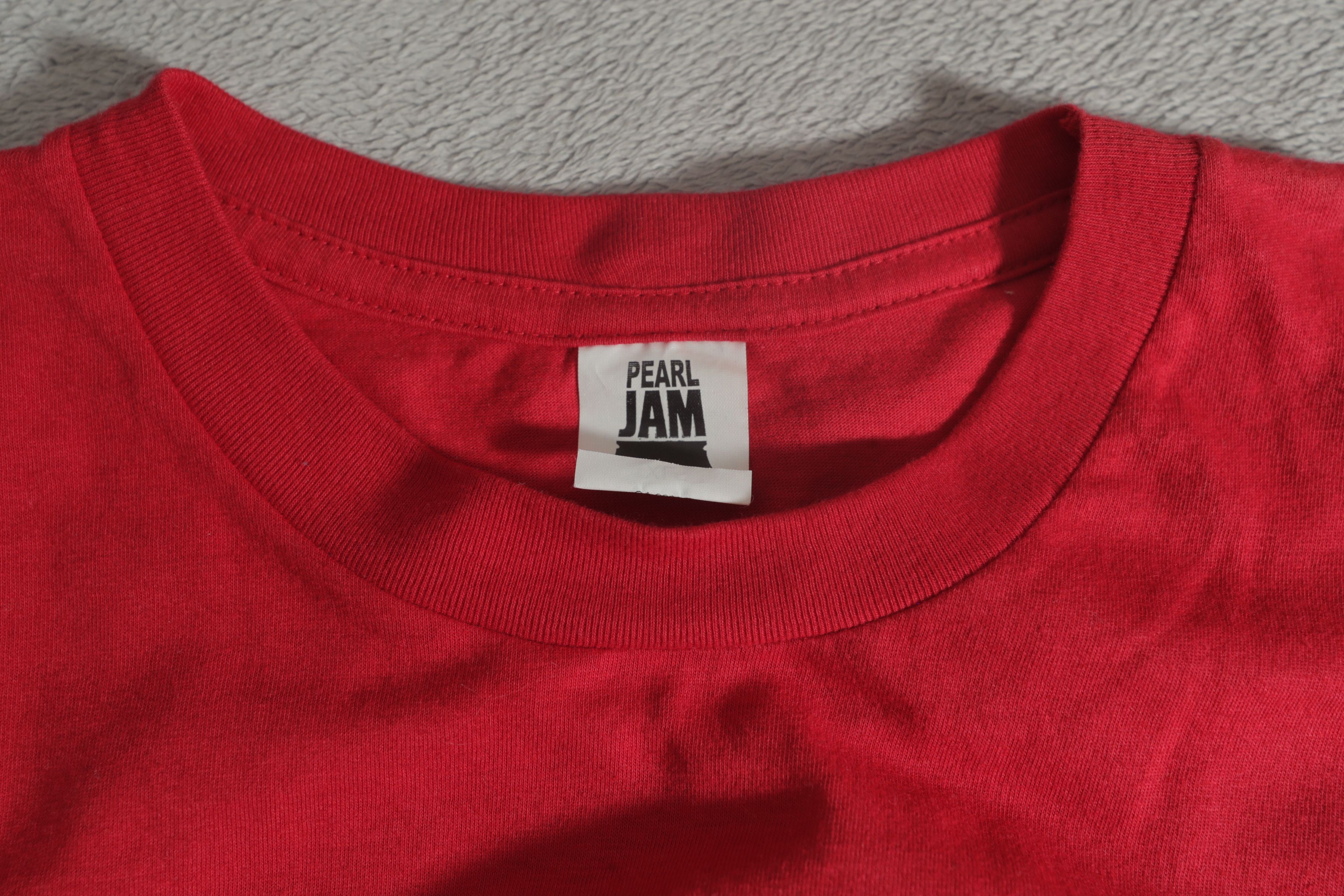 Band Tees × Vintage Pearl Jam Canada Tour Tee 2005 (XL) Size US XL / EU 56 / 4 - 11 Thumbnail