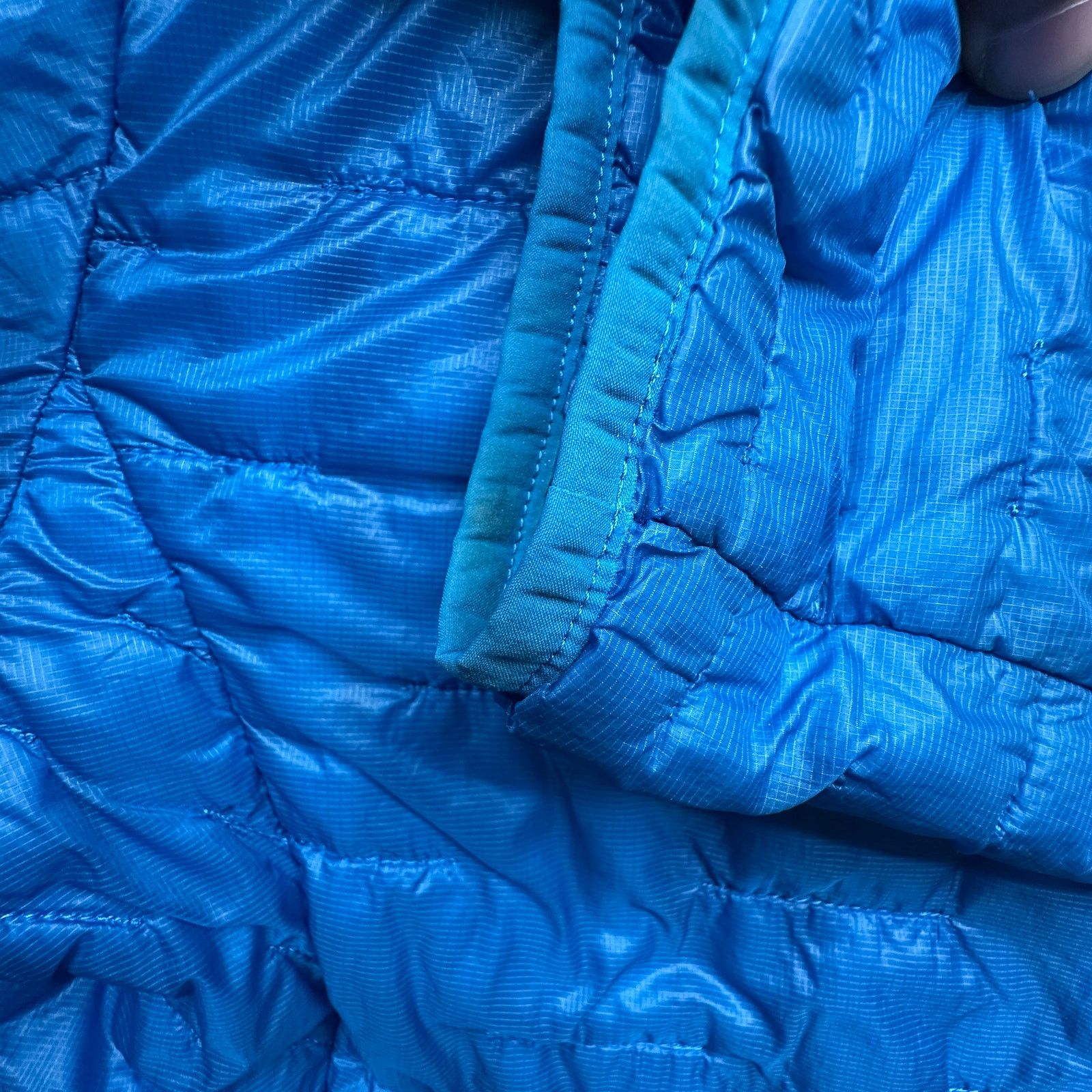 Patagonia Patagonia 84070 Micro Puff Blue Jacket Womens XL Puffer Size XL / US 12-14 / IT 48-50 - 7 Thumbnail