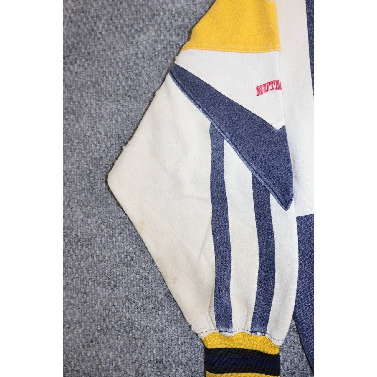 Nutmeg Vtg 90s Nutmeg Mills Michigan Wolverines Sweatshirt L Size US L / EU 52-54 / 3 - 11 Thumbnail