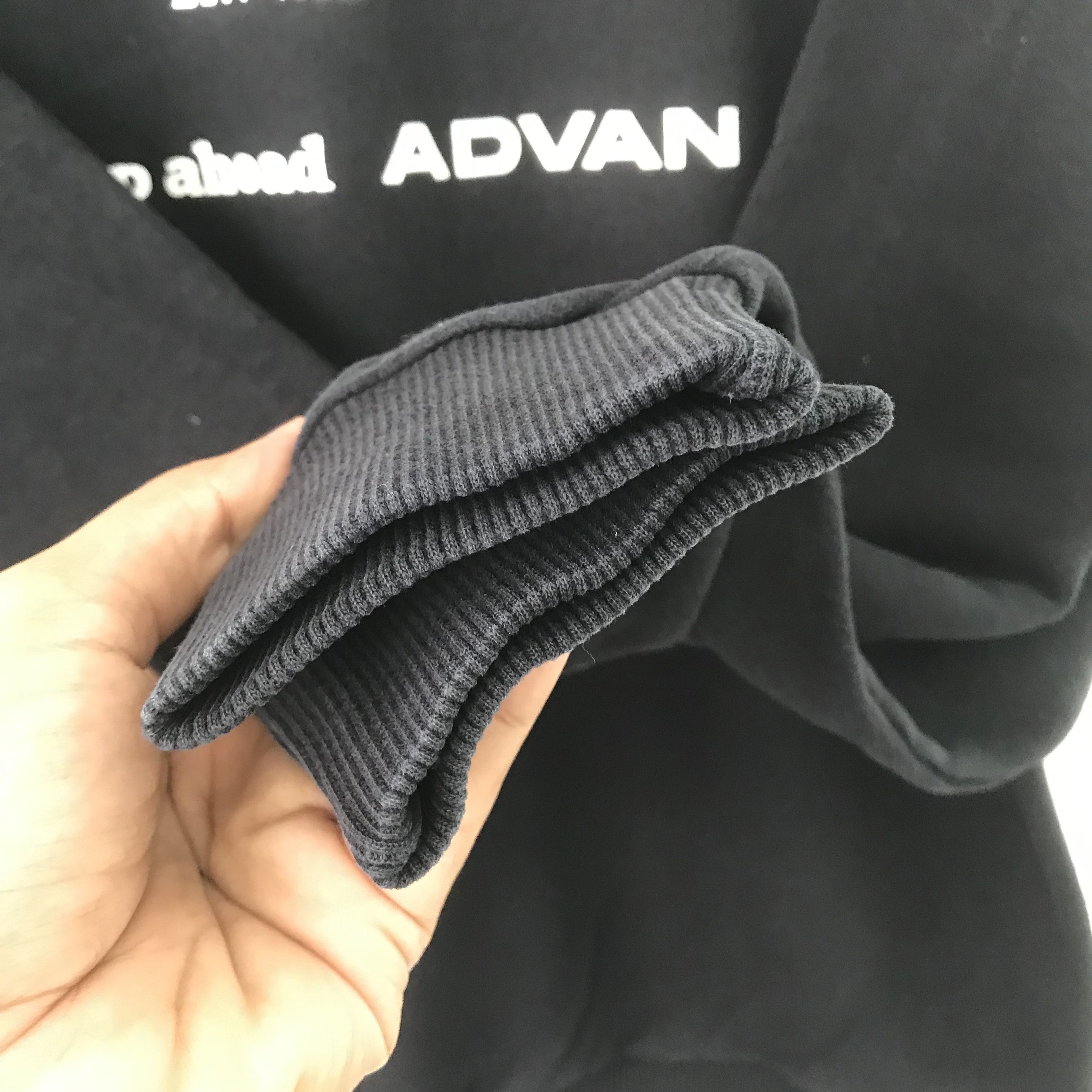 Vintage vintage black sweatshirt - 433 Size US L / EU 52-54 / 3 - 5 Thumbnail