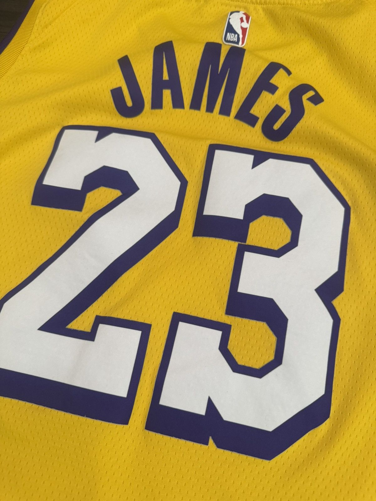 Nike LeBron James #23 Los Angeles Lakers NBA City Edition Jersey Size US XXL / EU 58 / 5 - 9 Thumbnail