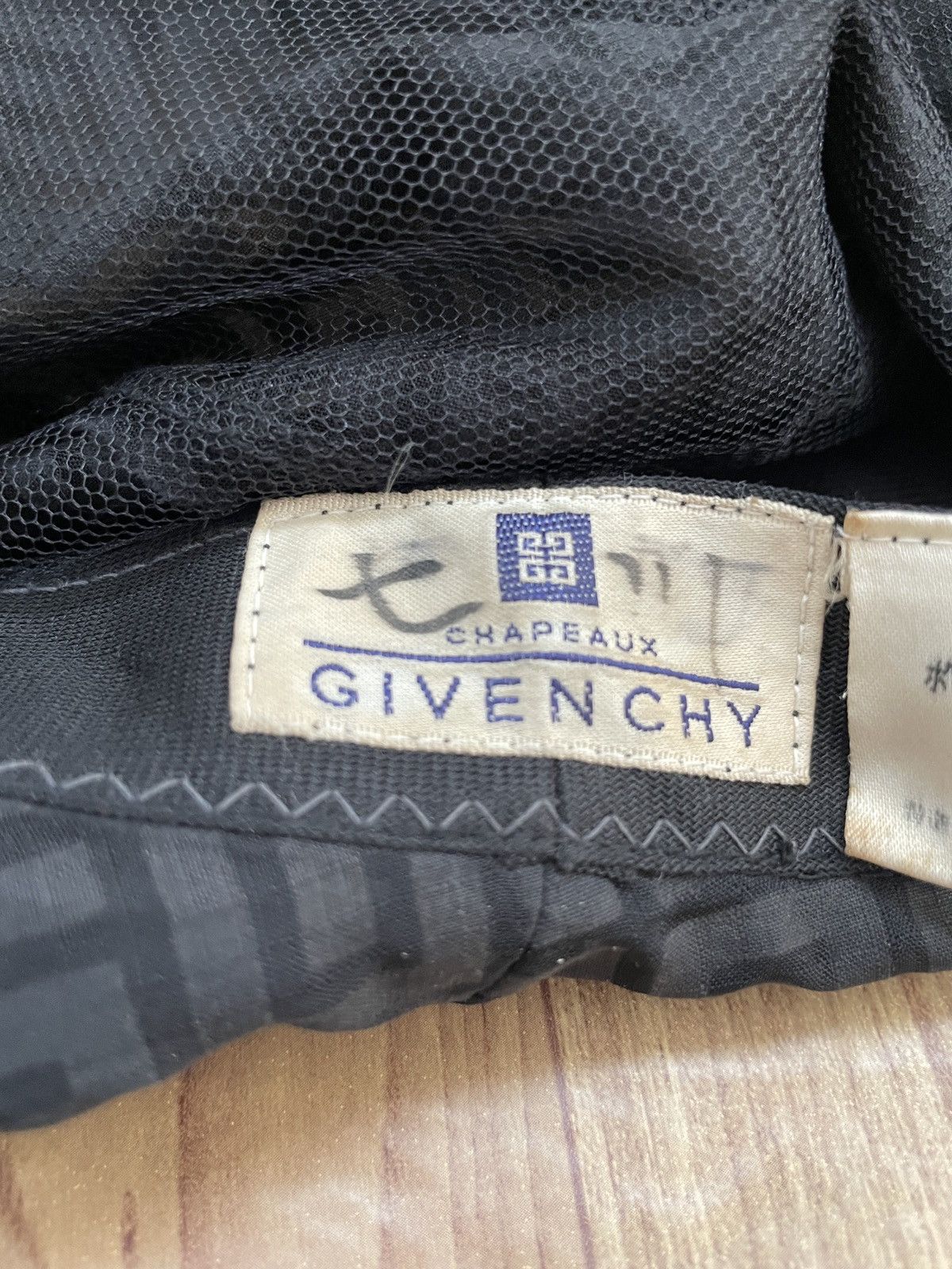 Givenchy Very Rare Vintage Brand Givenchy Monogram Bucket Hat 1990s Size ONE SIZE - 8 Thumbnail
