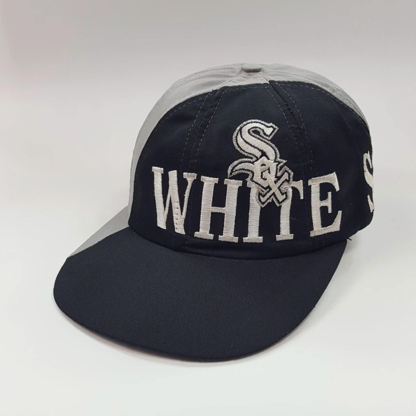MLB VINTAGE 90s Chicago White Sox The Game Snapback Hat Adjustable Black Baseball Cap MLB Mens Size ONE SIZE - 2 Thumbnail