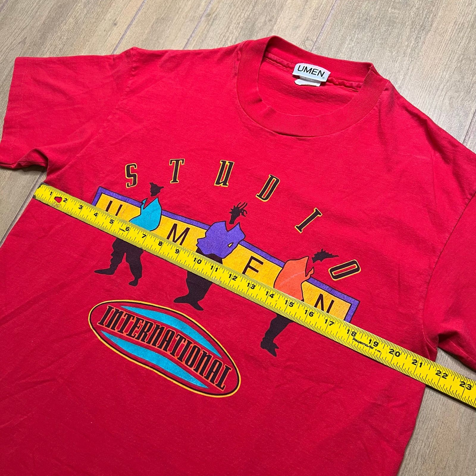 Vintage VINTAGE 80S STUDIO UMEN BOXY WIDE T SHIRT SZ L RED Y2K Size US L / EU 52-54 / 3 - 7 Thumbnail