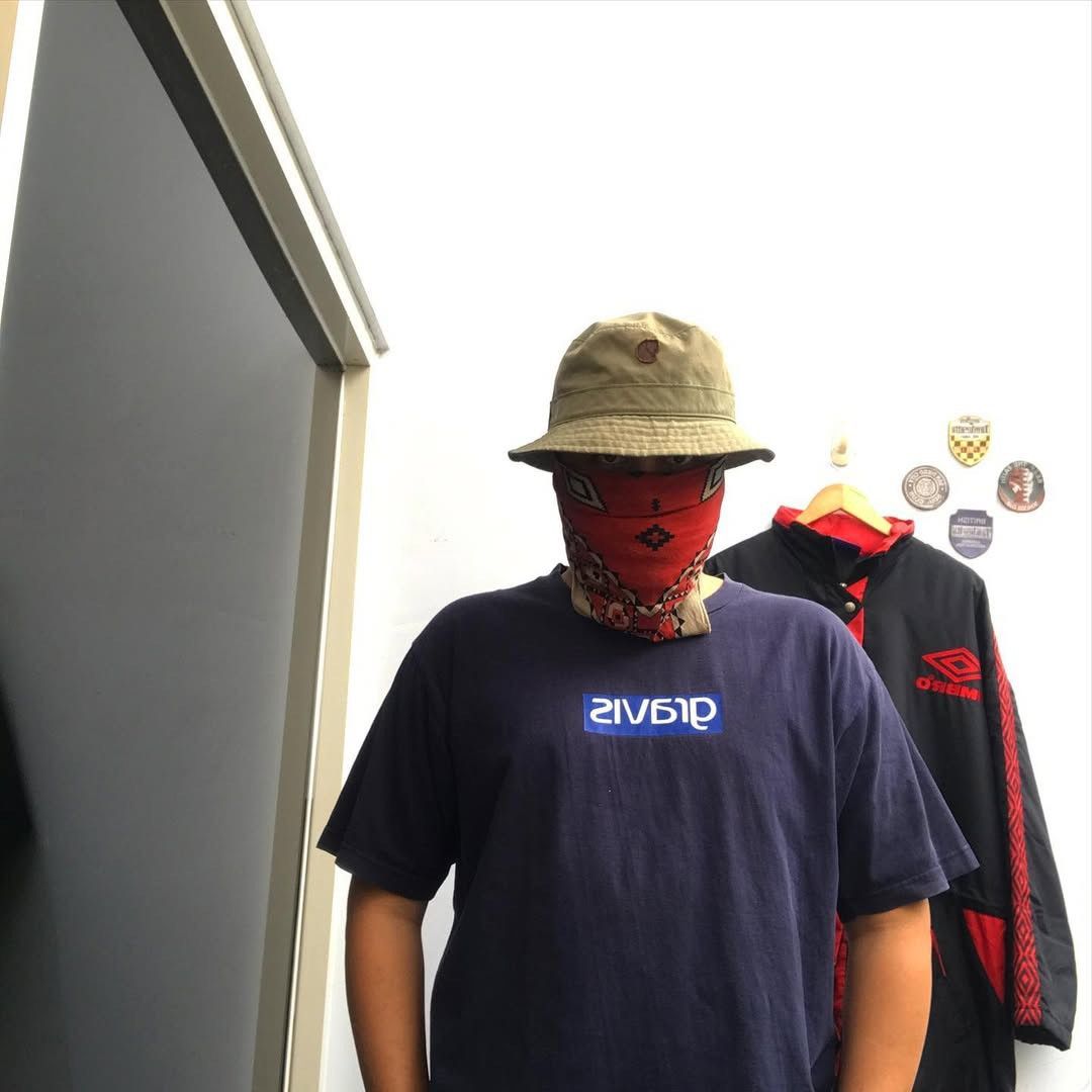 Gravis × Vintage Gravis Logo box Oversized Tee Tshirt Navy Blue Colour Way Size US L / EU 52-54 / 3 - 6 Thumbnail