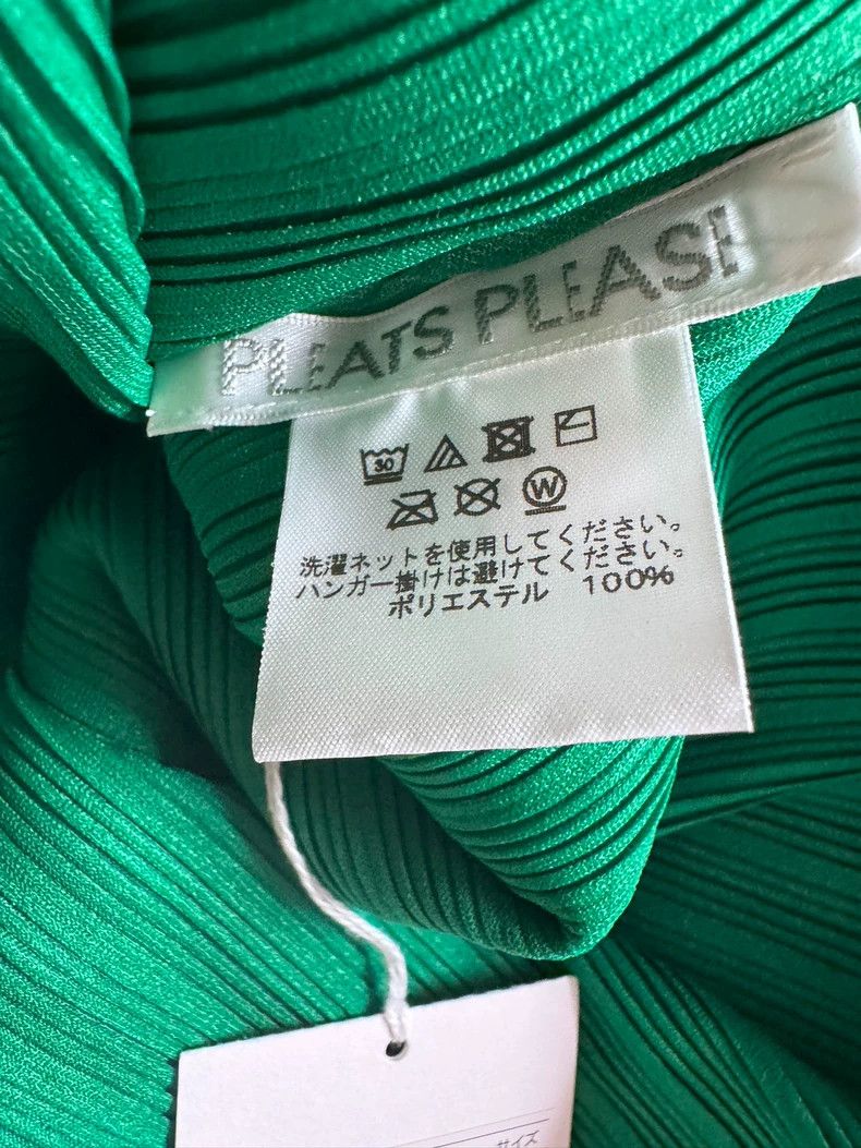 Issey Miyake Issey Miyake Green bat-sleeved top Size L / US 10 / IT 46 - 2 Thumbnail