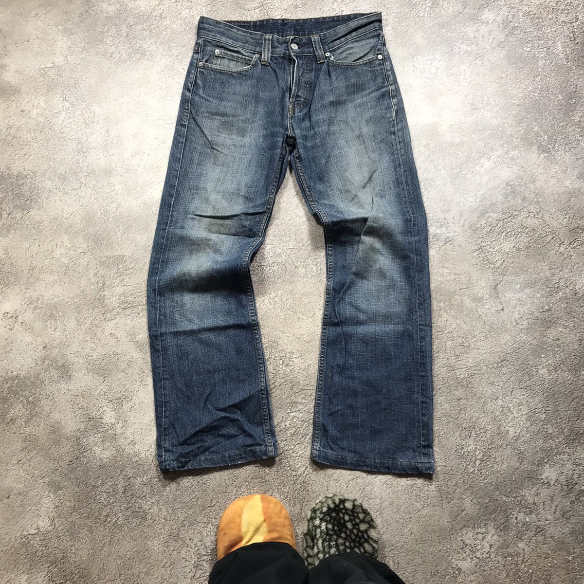 Vintage Vintage 90s Levis Distressed Baggy Jeans Grunge Thrashed 32 Size US 32 / EU 48 - 3 Thumbnail