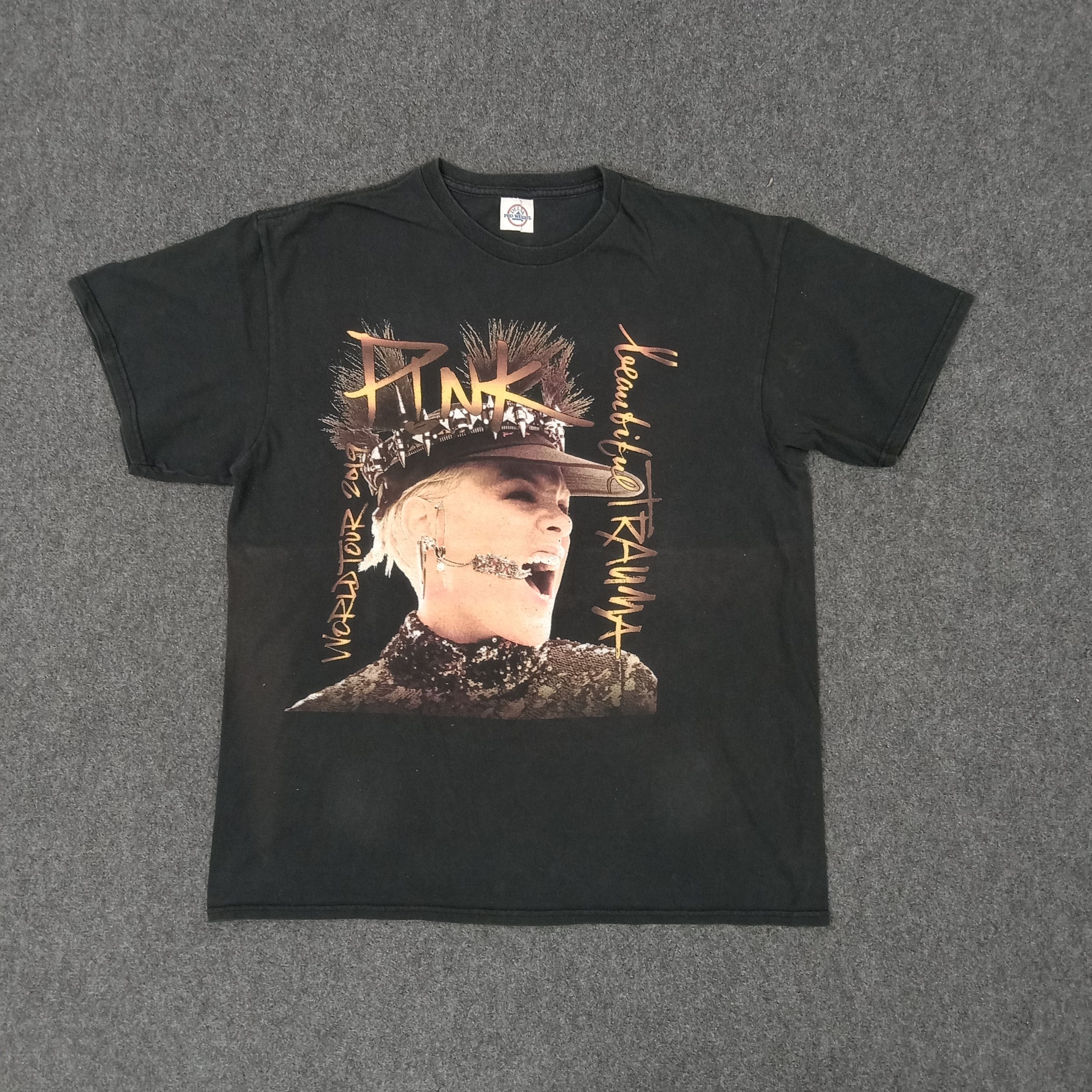 Band Tees × Vintage Pink Trauma World tour 2019 Singer Tour Tshirt Size US L / EU 52-54 / 3 - 1 Thumbnail