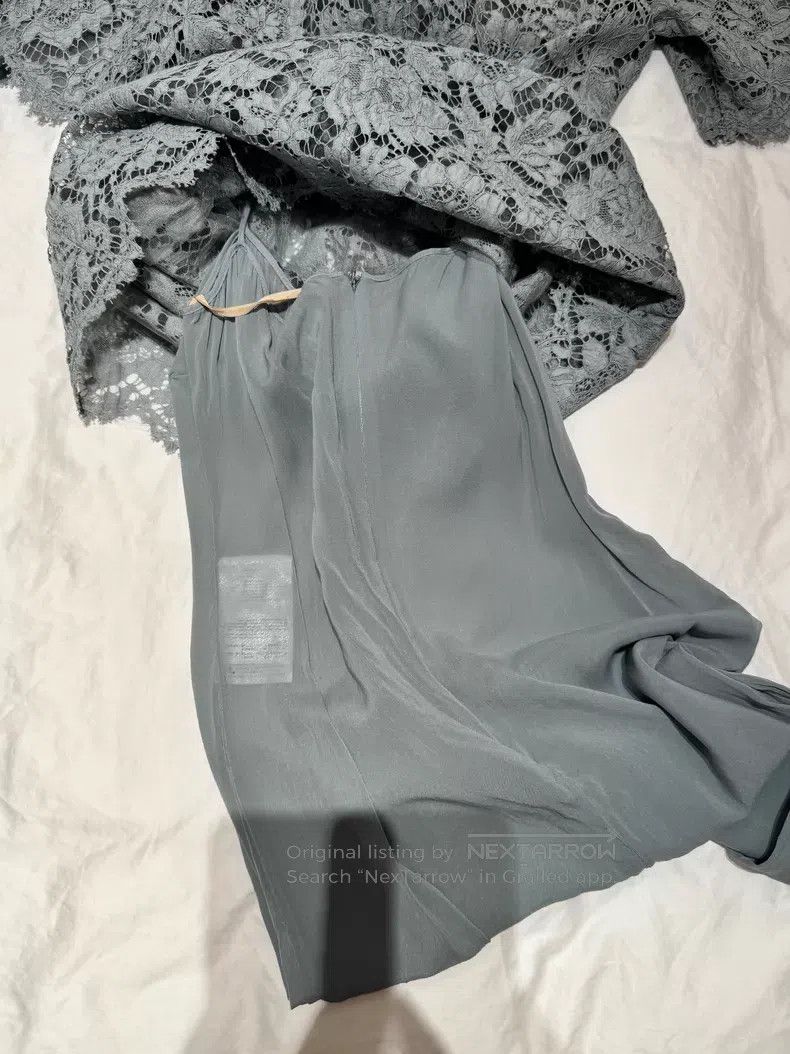 Valentino Valentino A gray light blue lace dress Size S / US 4 / IT 40 - 6 Thumbnail