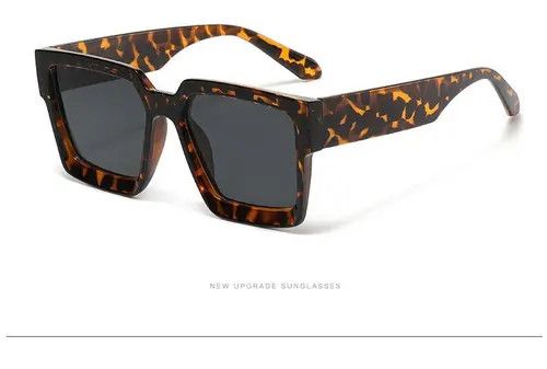 Jewelry Fahion Vintage Small Square Sunglasses Size ONE SIZE - 3 Thumbnail