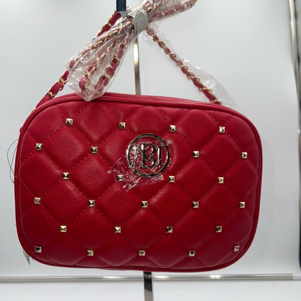 Badgley Mischka Badgley Mischka Vegan Leather Diamond Quilted Camera Bag wit Size ONE SIZE - 1 Thumbnail