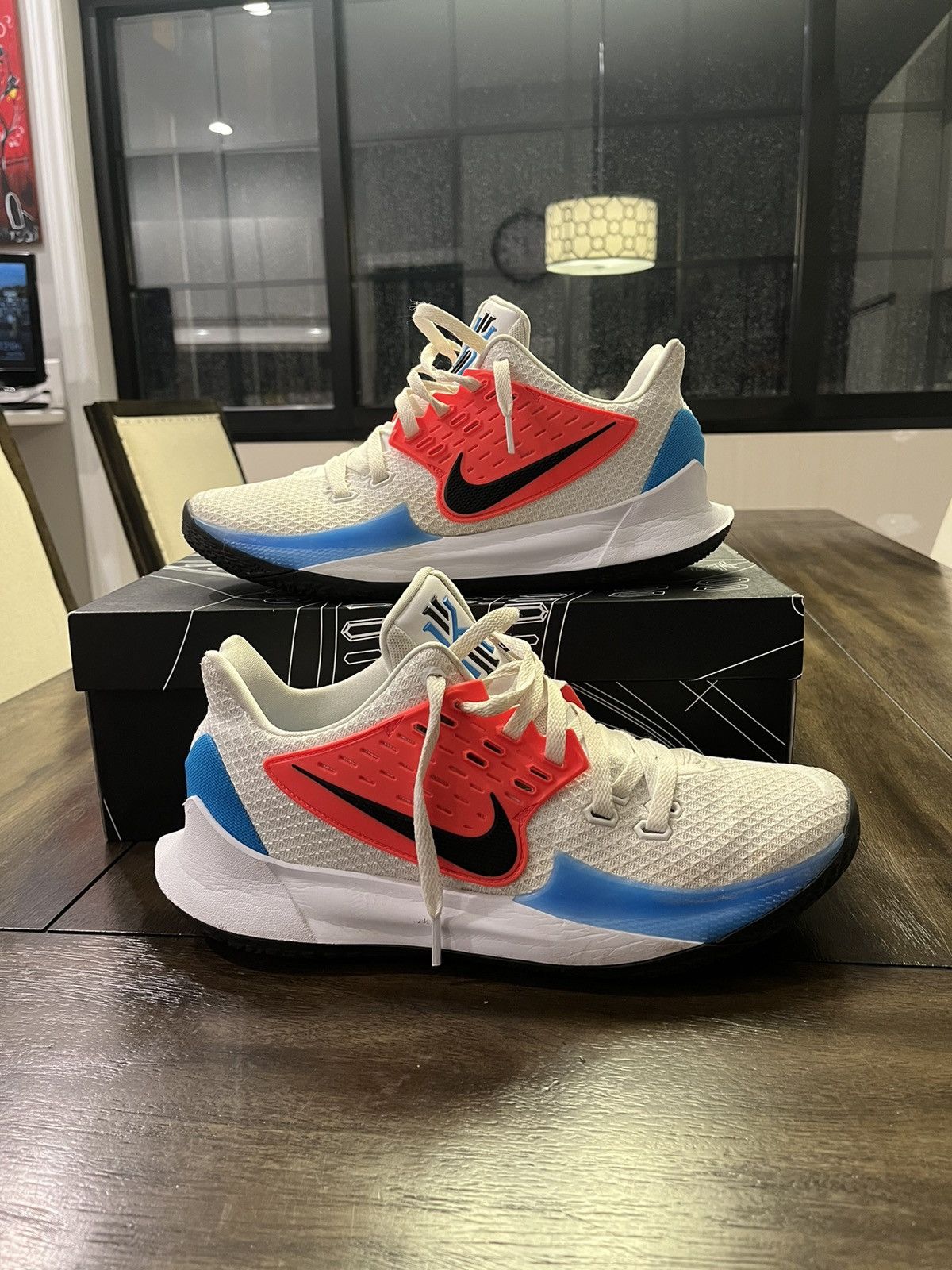 Kyrie 2 low blue hero clearance