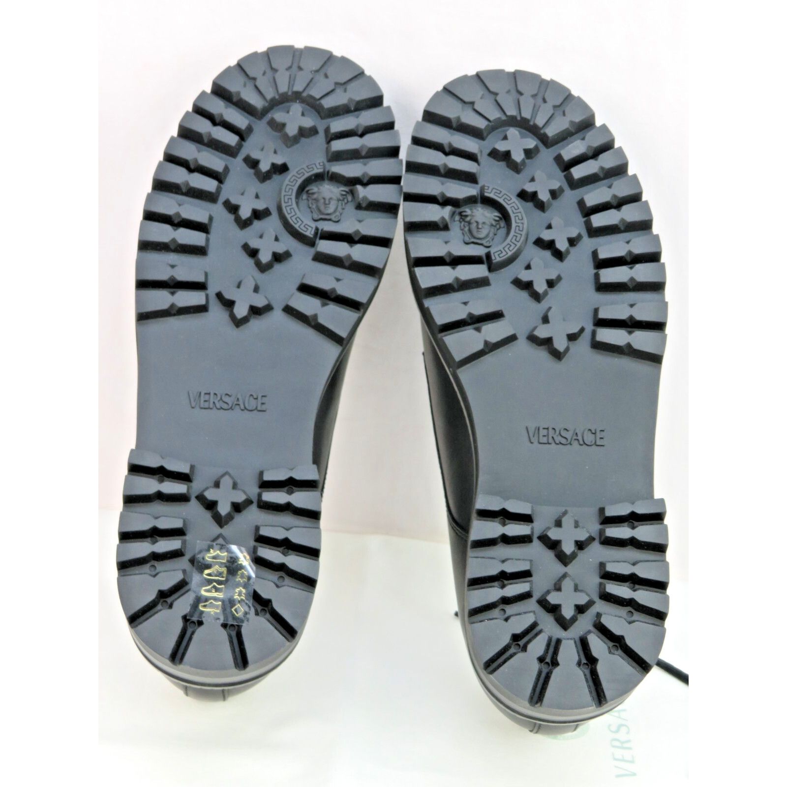 Versace VERSACE BLACK LEATHER GOLD MEDUSA LOGO LUG SOLE OXFORDS 44 Size US 11 / EU 44 - 10 Thumbnail