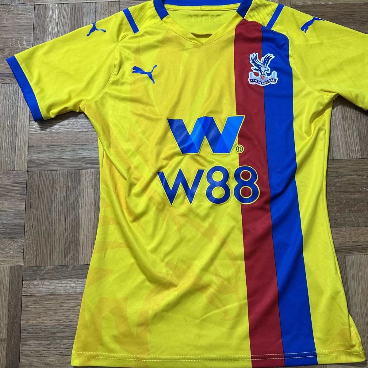 Puma Crystal Palace jersey Size US XS / EU 42 / 0 - 3 Thumbnail
