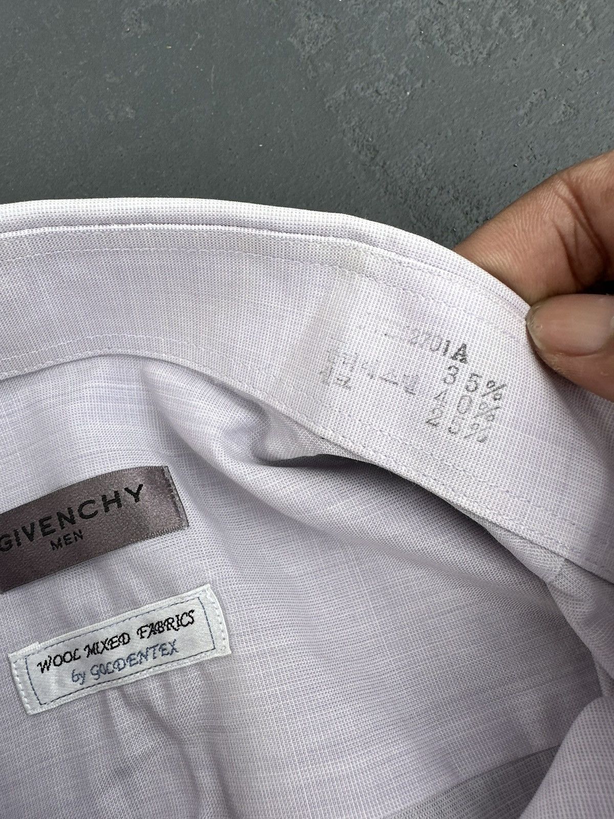 Givenchy Vintage Givenchy Button up Shirt "Goldentex" Size US L / EU 52-54 / 3 - 11 Thumbnail