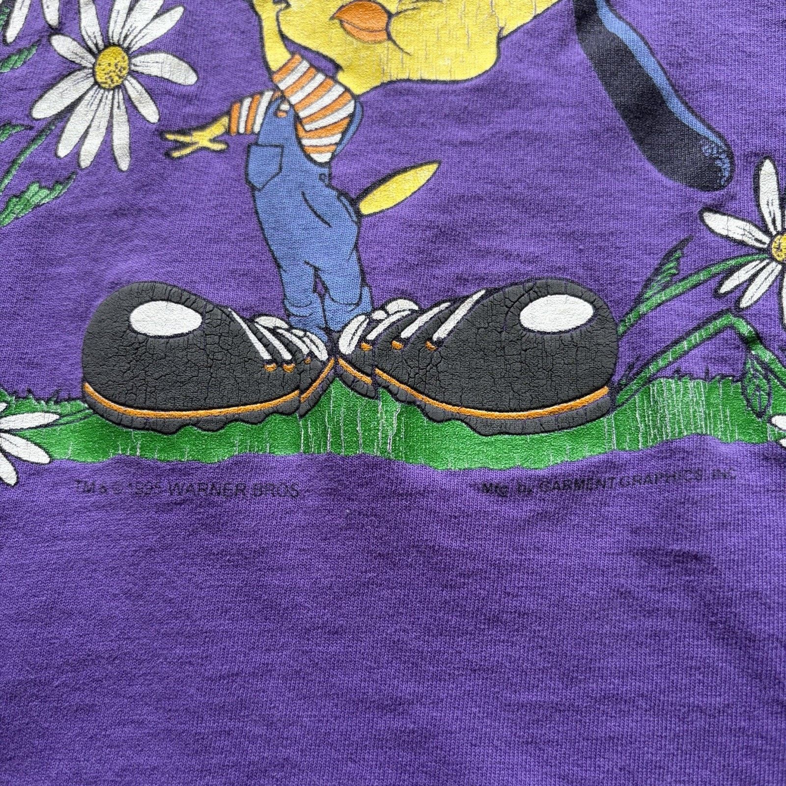 Vintage Vintage 90s Tweety Bird Flowers Tee Shirt Large Looney Tunes Size US M / EU 48-50 / 2 - 3 Thumbnail