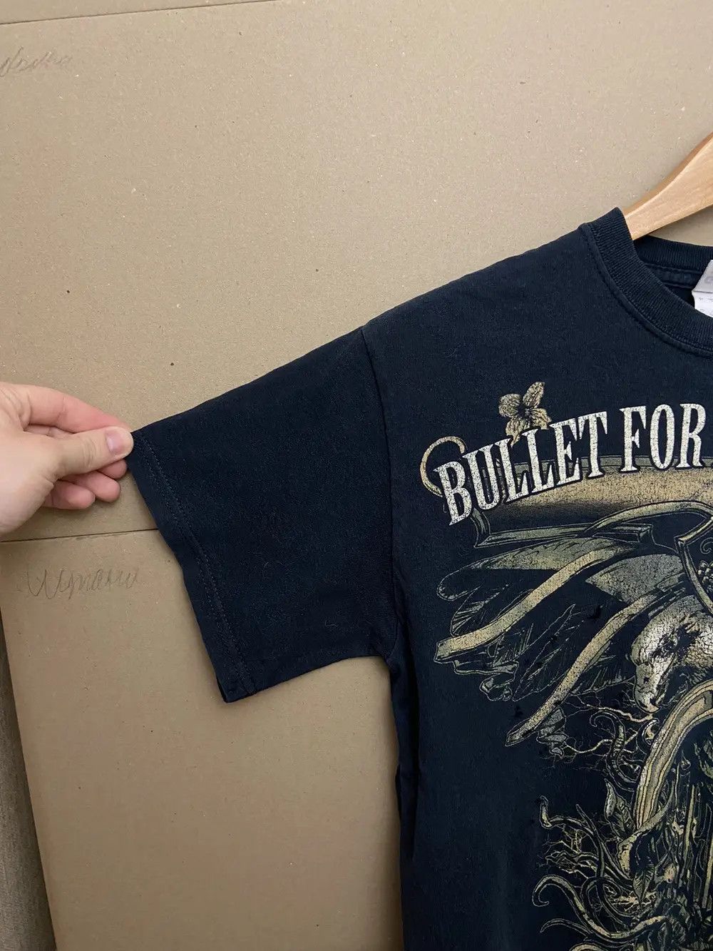 Band Tees VINTAGE 2008 BULLET FOR MY VALENTINE UK ROCK BAND TEE SHIRT Size US S / EU 44-46 / 1 - 7 Thumbnail