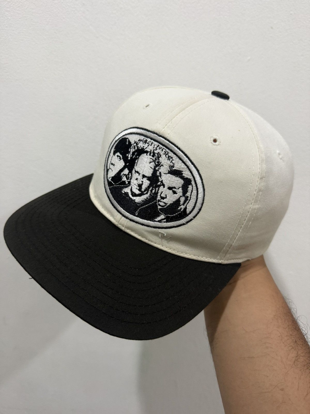 Vintage 1988©️ 3 Stooges Snapback Size ONE SIZE - 2 Thumbnail