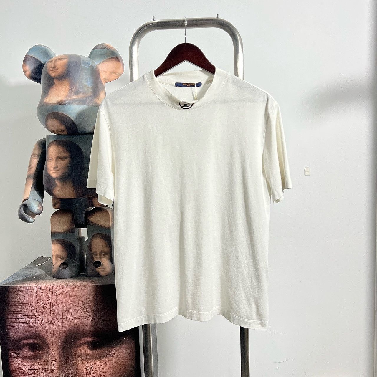 Louis Vuitton Louis Vuitton Logo T-Shirt Size XS Size US XS / EU 42 / 0 - 1 Thumbnail