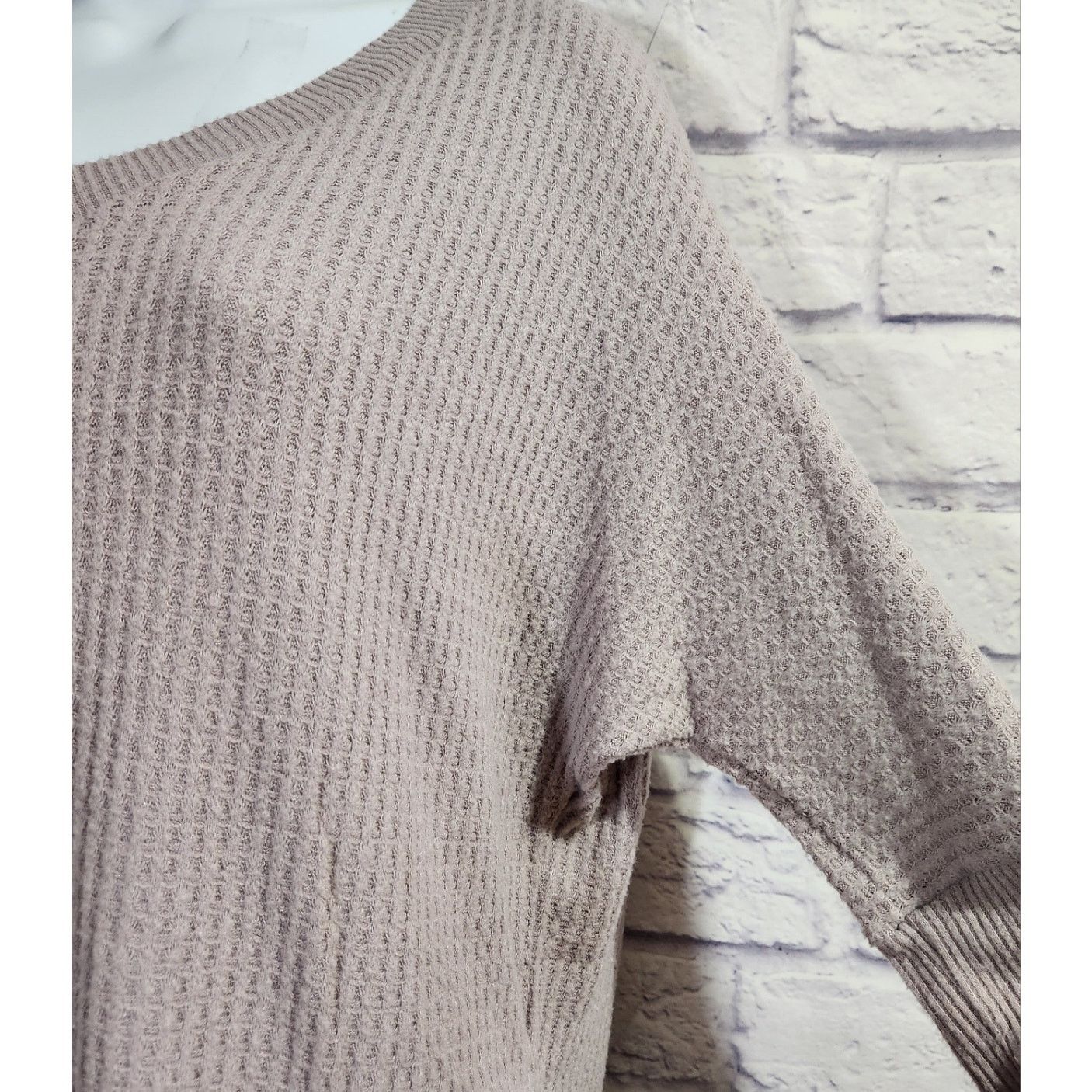 Other Dee Elly Buckle Mauve Waffle Knit Dolman Sleeve Top Small Size S / US 4 / IT 40 - 2 Thumbnail
