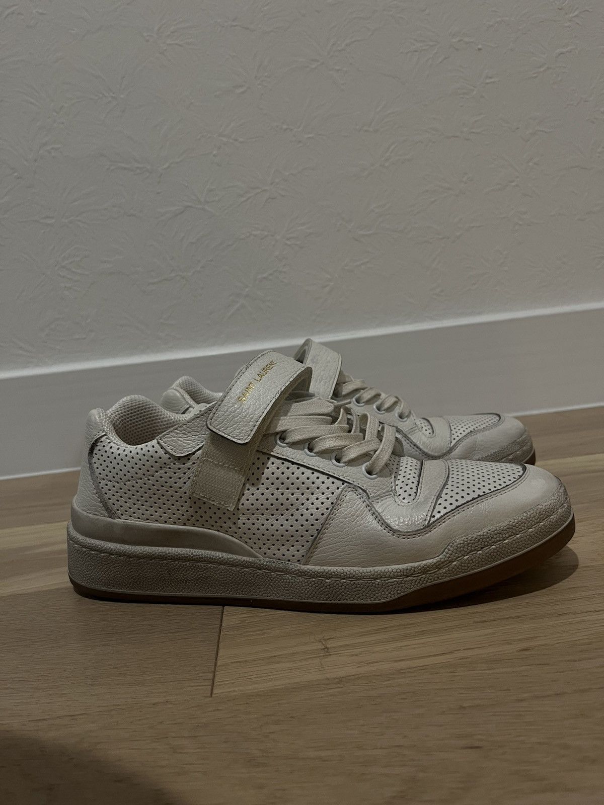 Saint Laurent Paris SL24 Perforated Leather Sneakers. Size 8 Size US 8 / EU 41 - 11 Thumbnail