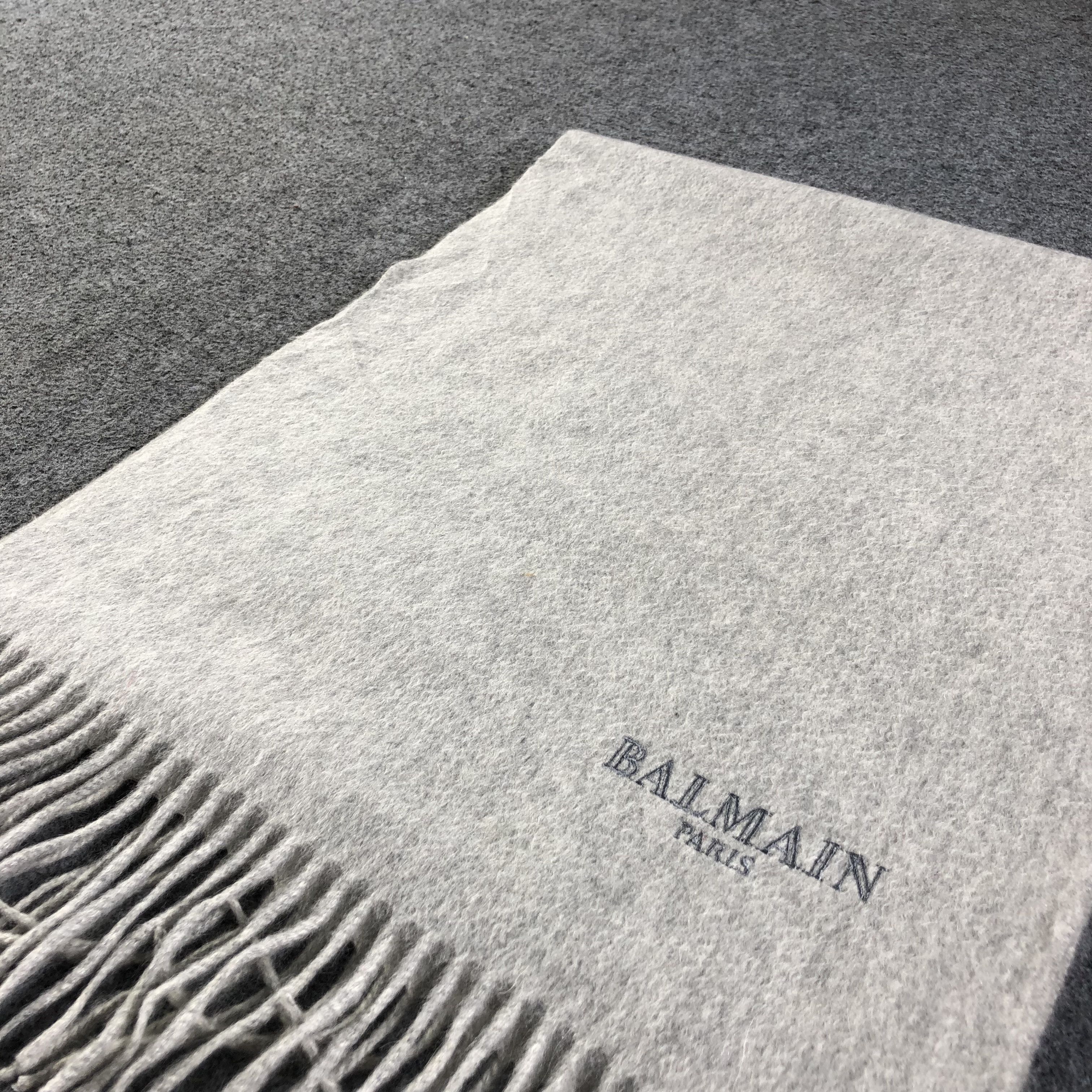 Pierre Balmain Pierre Balmain Cashmere Scarf Muffler V1256 Size ONE SIZE - 2 Thumbnail
