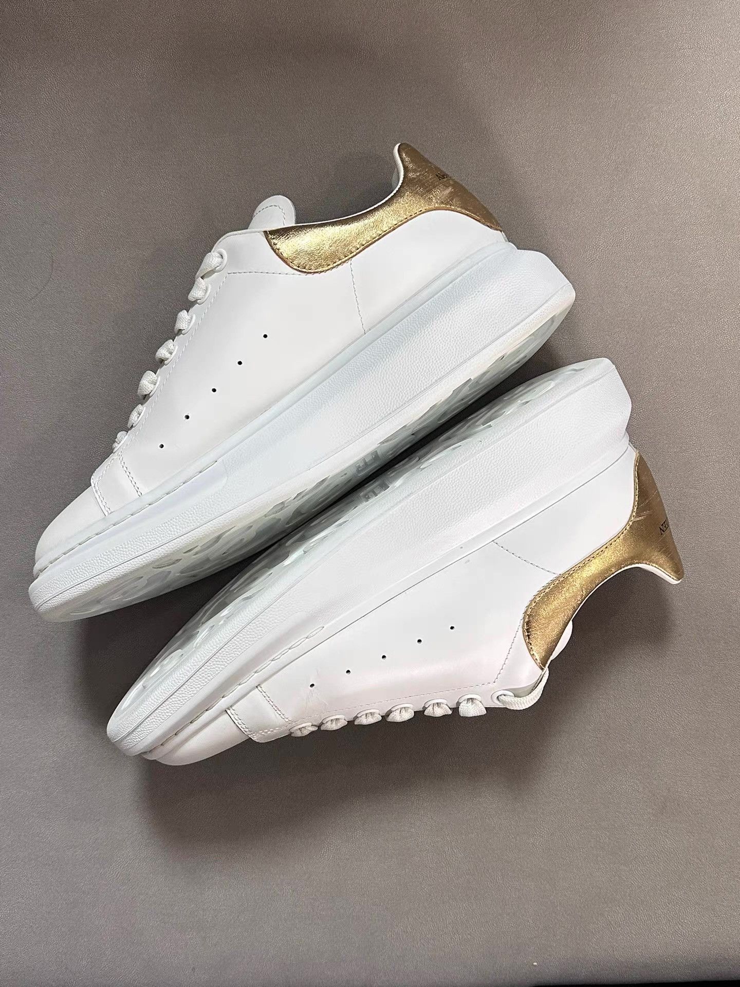 Alexander McQueen Alexander McQueen Ｑ20 Size US 8.5 / EU 41-42 - 3 Thumbnail