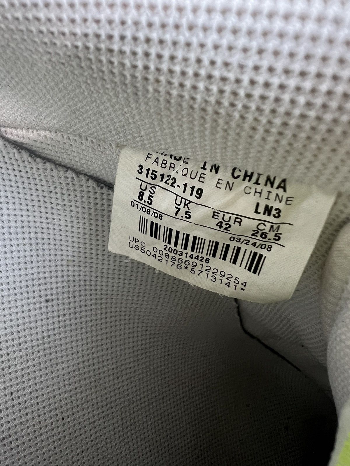 Nike Nike air force 1s white volt sneakes Size US 8.5 / EU 41-42 - 6 Thumbnail