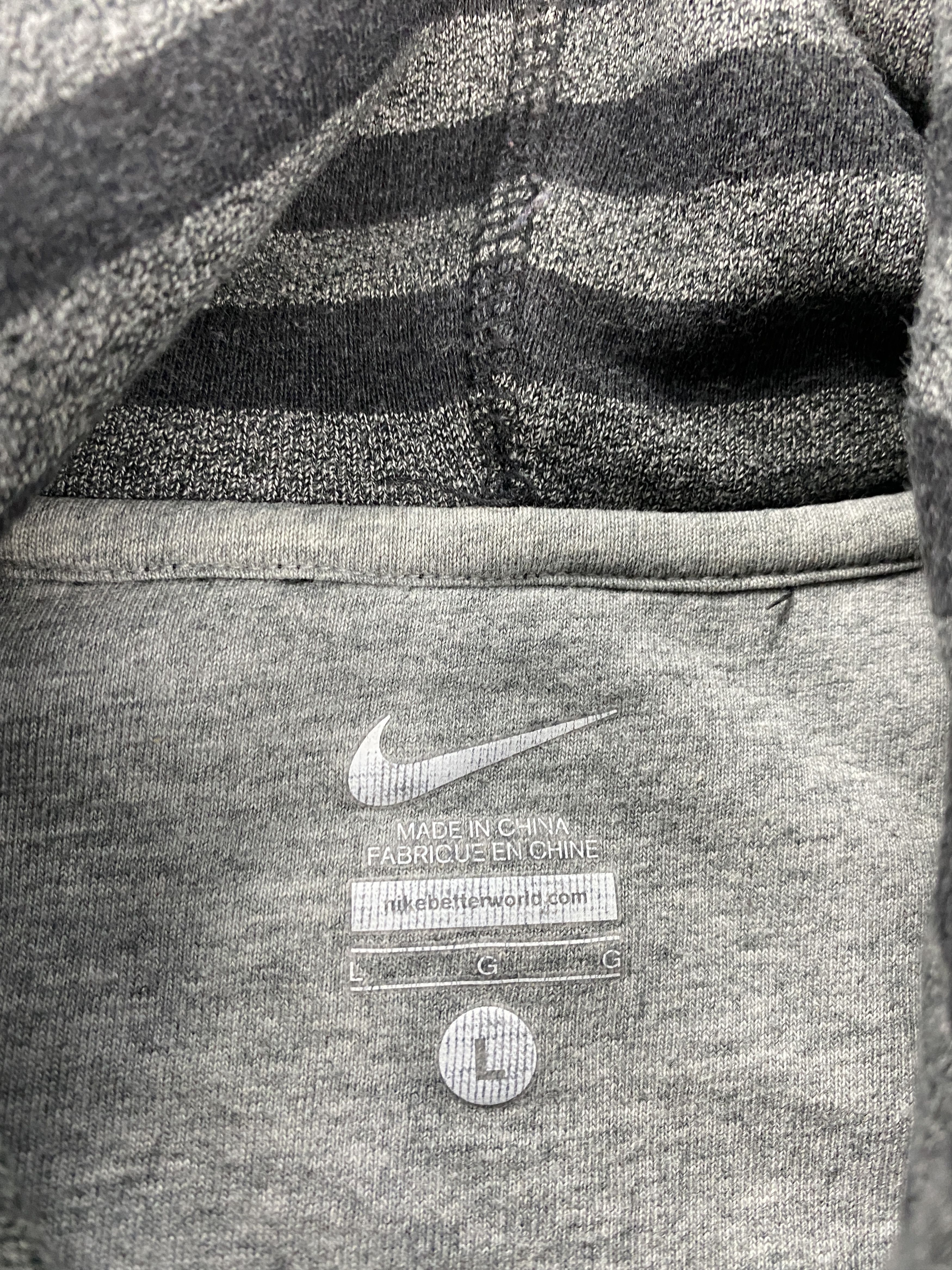 Nike Nike vintage mini swoosh hoodie y2k Size US L / EU 52-54 / 3 - 7 Thumbnail