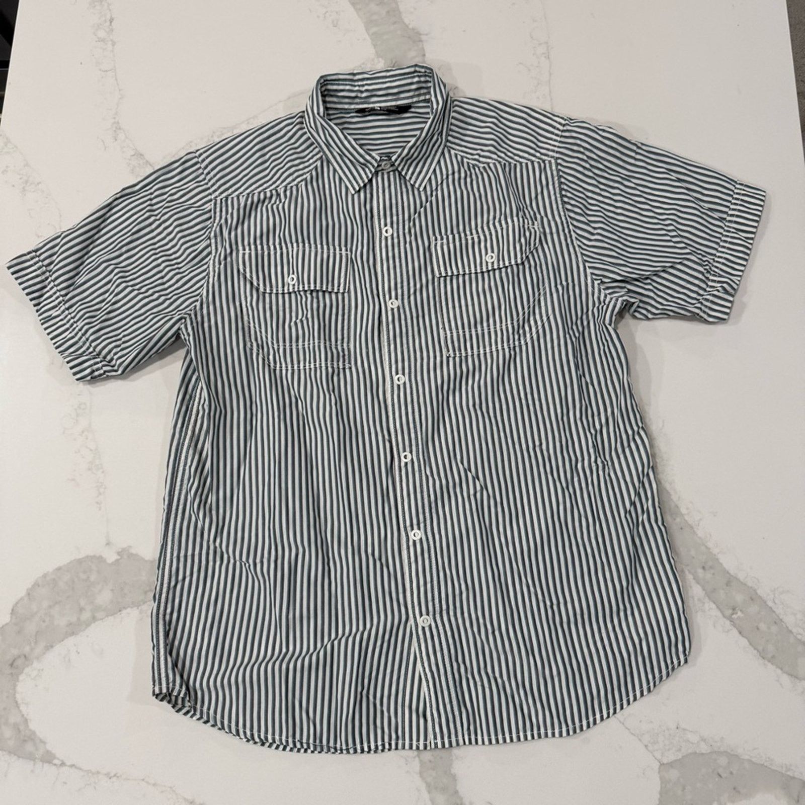 The North Face The North Face Striped Short Sleeve Snap Button Down Mens M Size US M / EU 48-50 / 2 - 1 Thumbnail