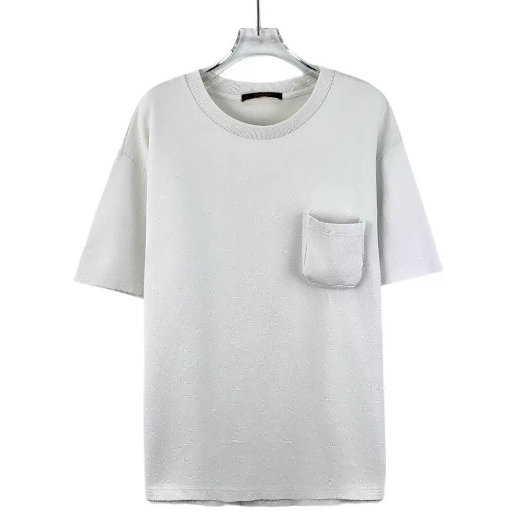 Louis Vuitton Louis Vuitton White T-Shirt XL Women Size XL / US 12-14 / IT 48-50 - 1 Thumbnail