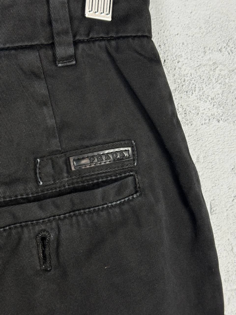Prada Avant Garde Prada Black Culottes Pants Size 44 Size 30" / US 8 / IT 44 - 12 Thumbnail