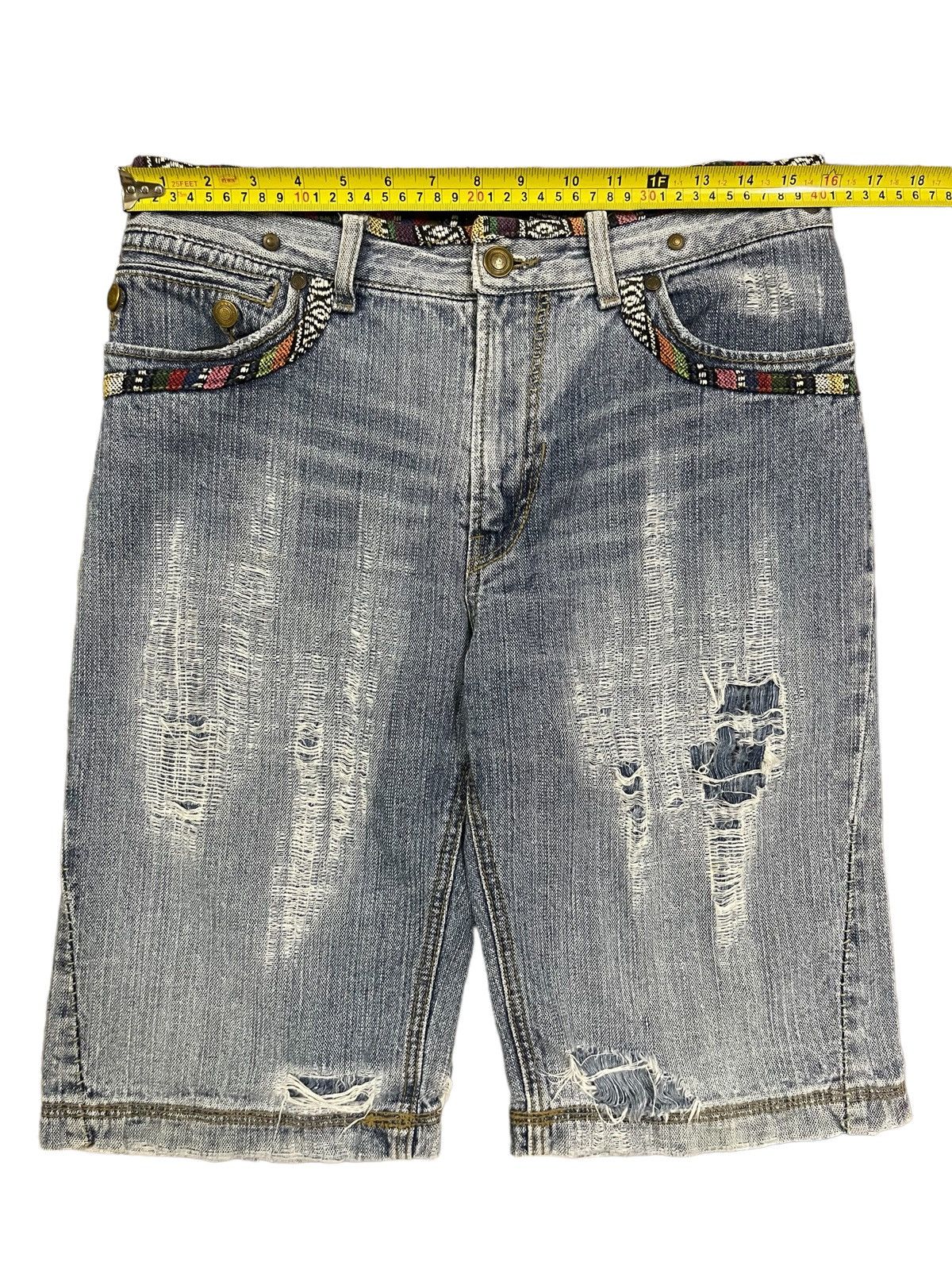 Other Crazy Y2K Japanese Brand Ripped Distressed Short Jeans Size US 32 / EU 48 - 9 Thumbnail